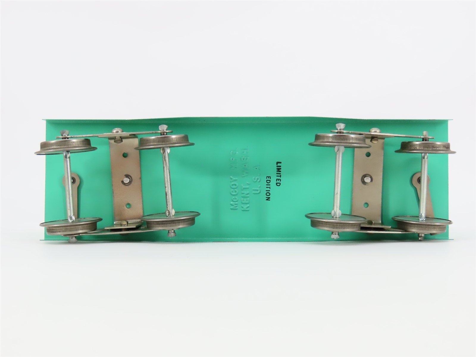 Standard Gauge McCoy 292 GN Great Northern Railroad Bulkhead Flat Car w/ Load