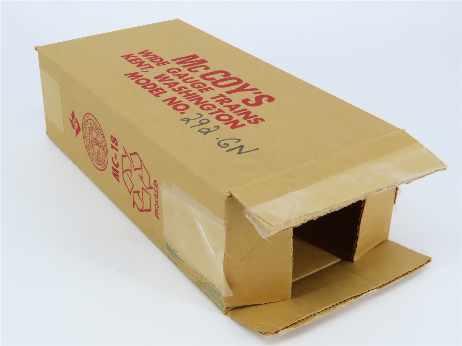 Standard Gauge McCoy 292 GN Great Northern Railroad Bulkhead Flat Car w/ Load