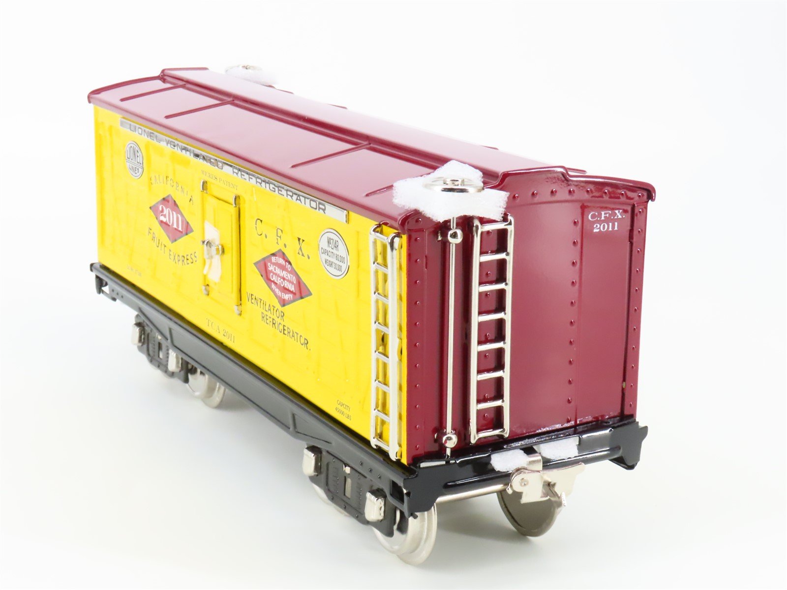 Standard Gauge Lionel 11-30132 No 214R Tinplate TCA CFX Reefer #2011