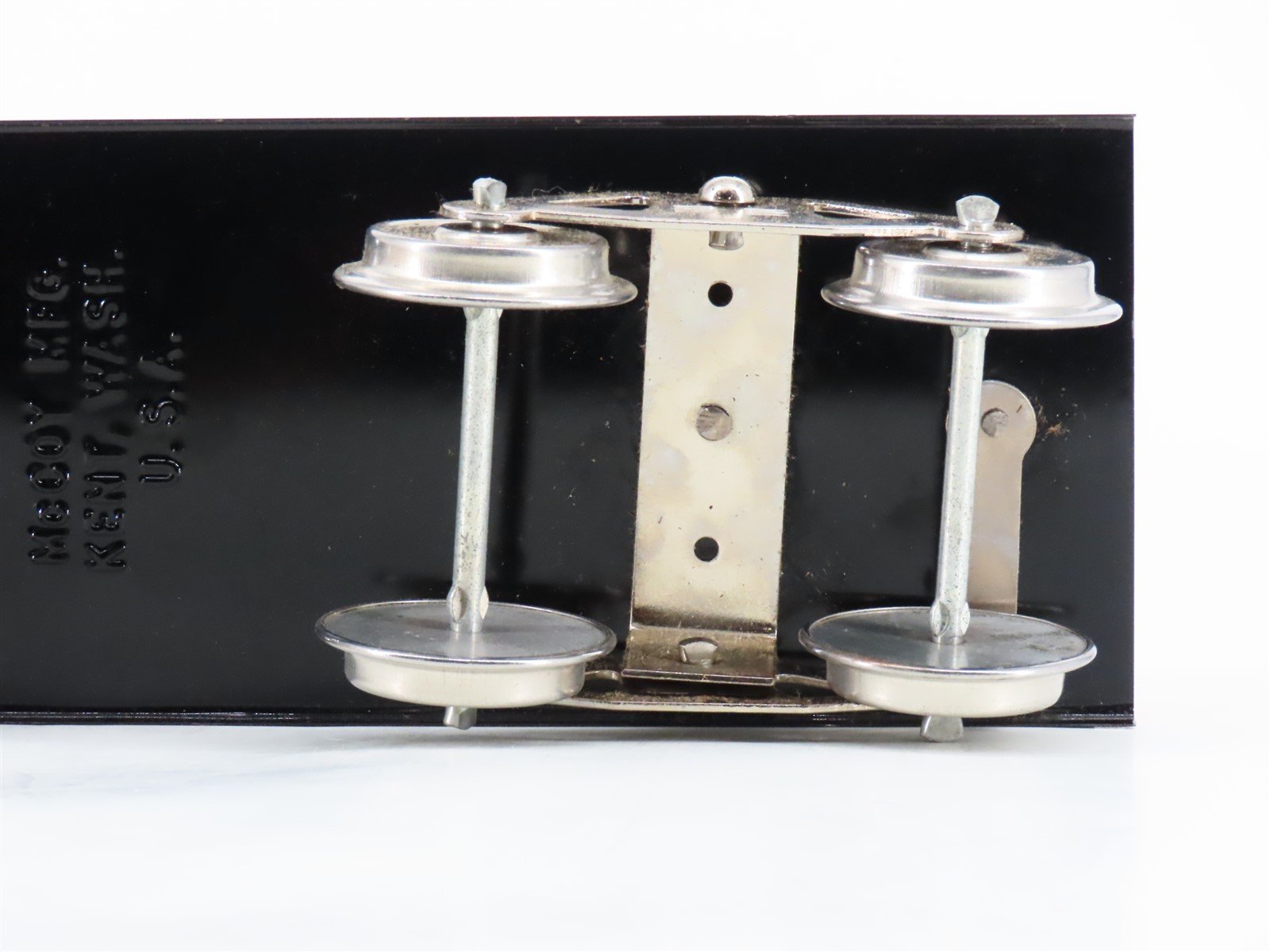 Standard Gauge McCoy No. 275 Twin Pine Lumber Company Tinplate Flat Car w/ Load