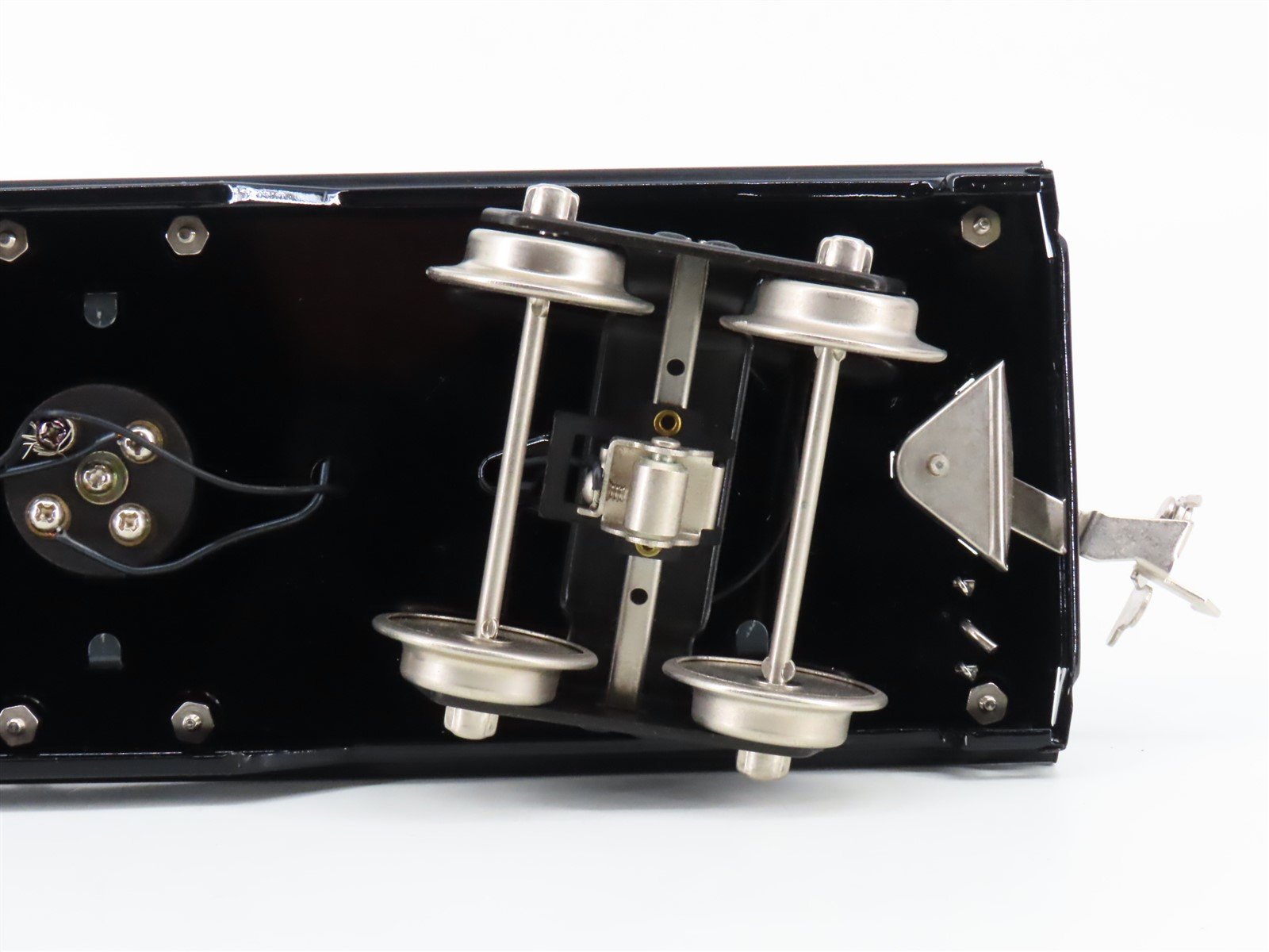 Standard Gauge Lionel Classics 6-13200 Tinplate Searchlight Car #1520