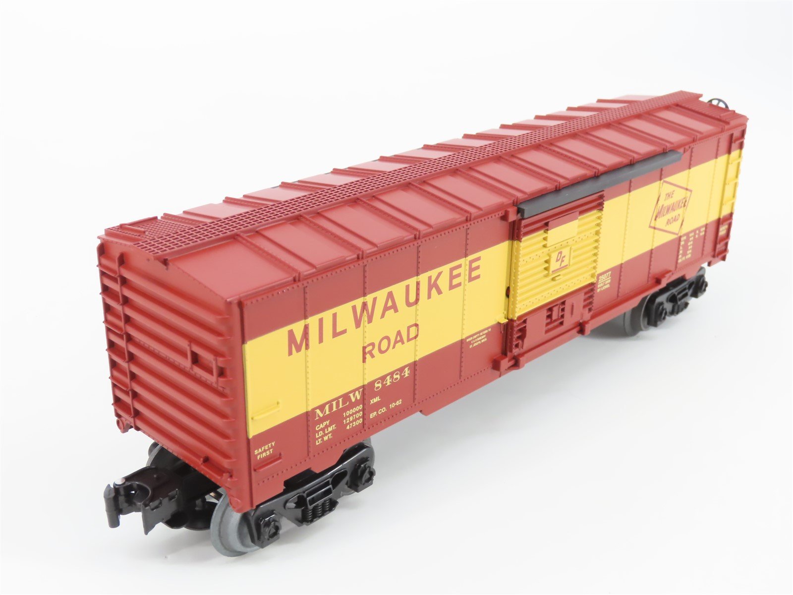 O Gauge 3-Rail Lionel 6-25077 MILW Milwaukee Road Single Door Box Car #8484