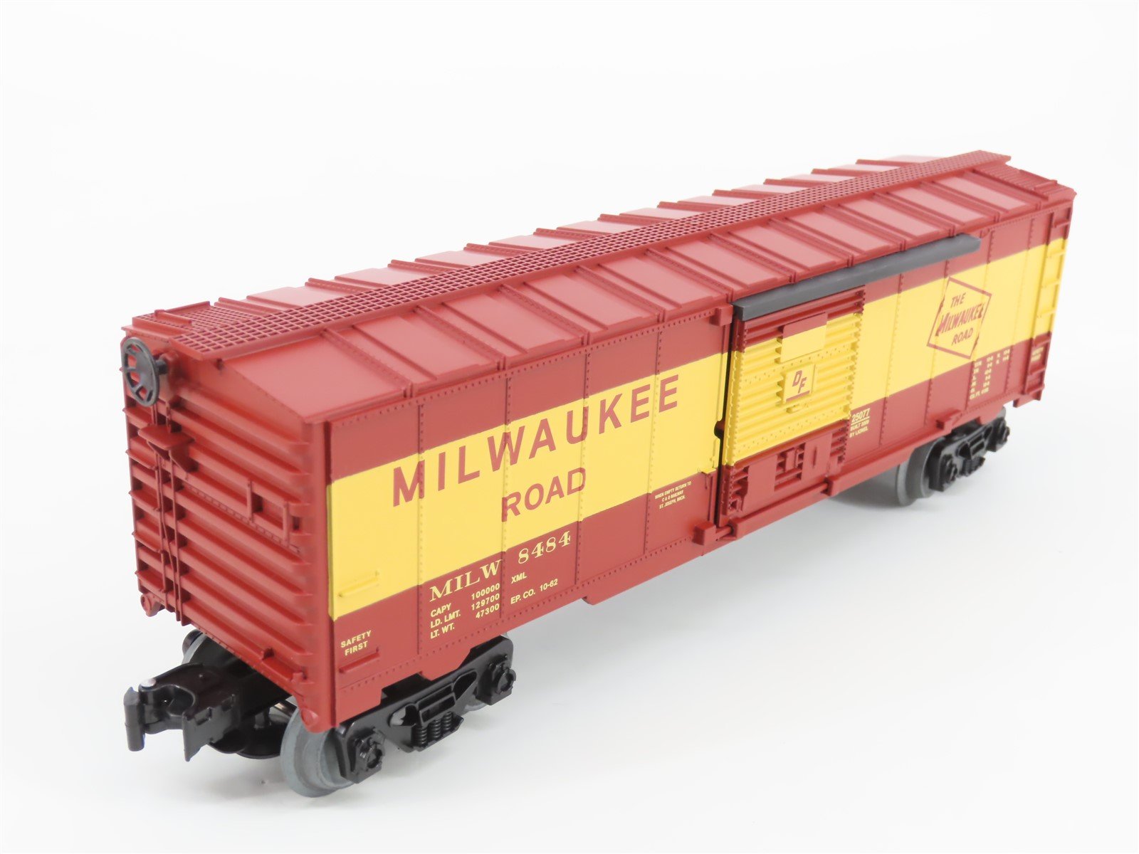 O Gauge 3-Rail Lionel 6-25077 MILW Milwaukee Road Single Door Box Car #8484