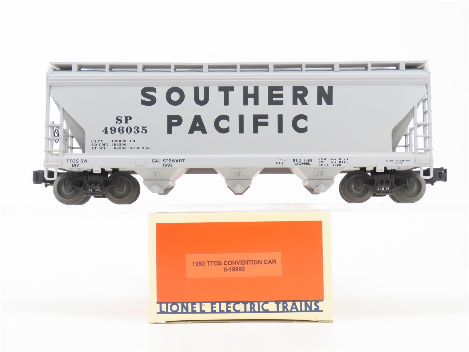 O Gauge 3-Rail Lionel 6-19962 TTOS 1992 SP Southern Pacific 3-Bay Hopper #496035