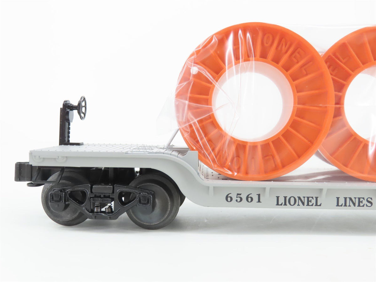 O Gauge 3-Rail Lionel Postwar 6-26046 Flat Car #6561 w/ Cable Reels