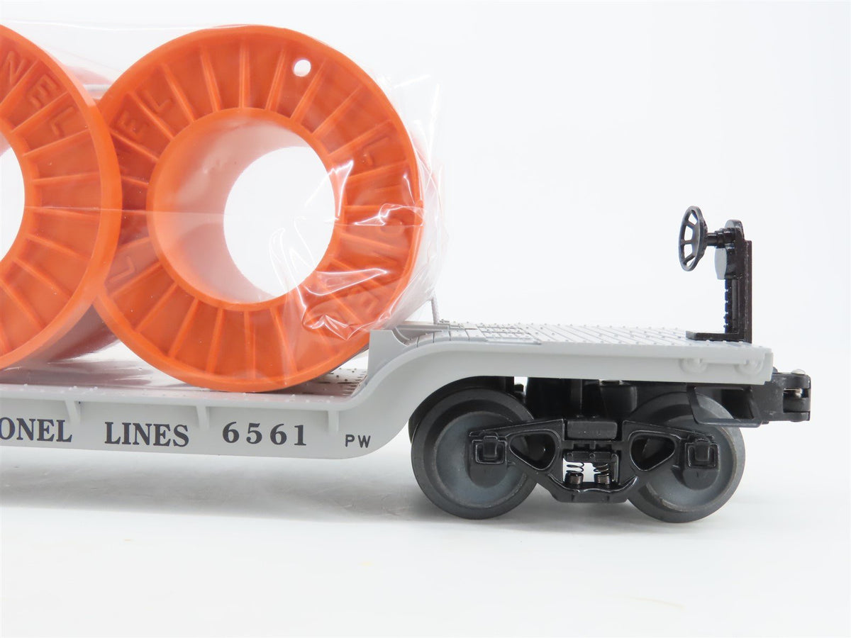 O Gauge 3-Rail Lionel Postwar 6-26046 Flat Car #6561 w/ Cable Reels