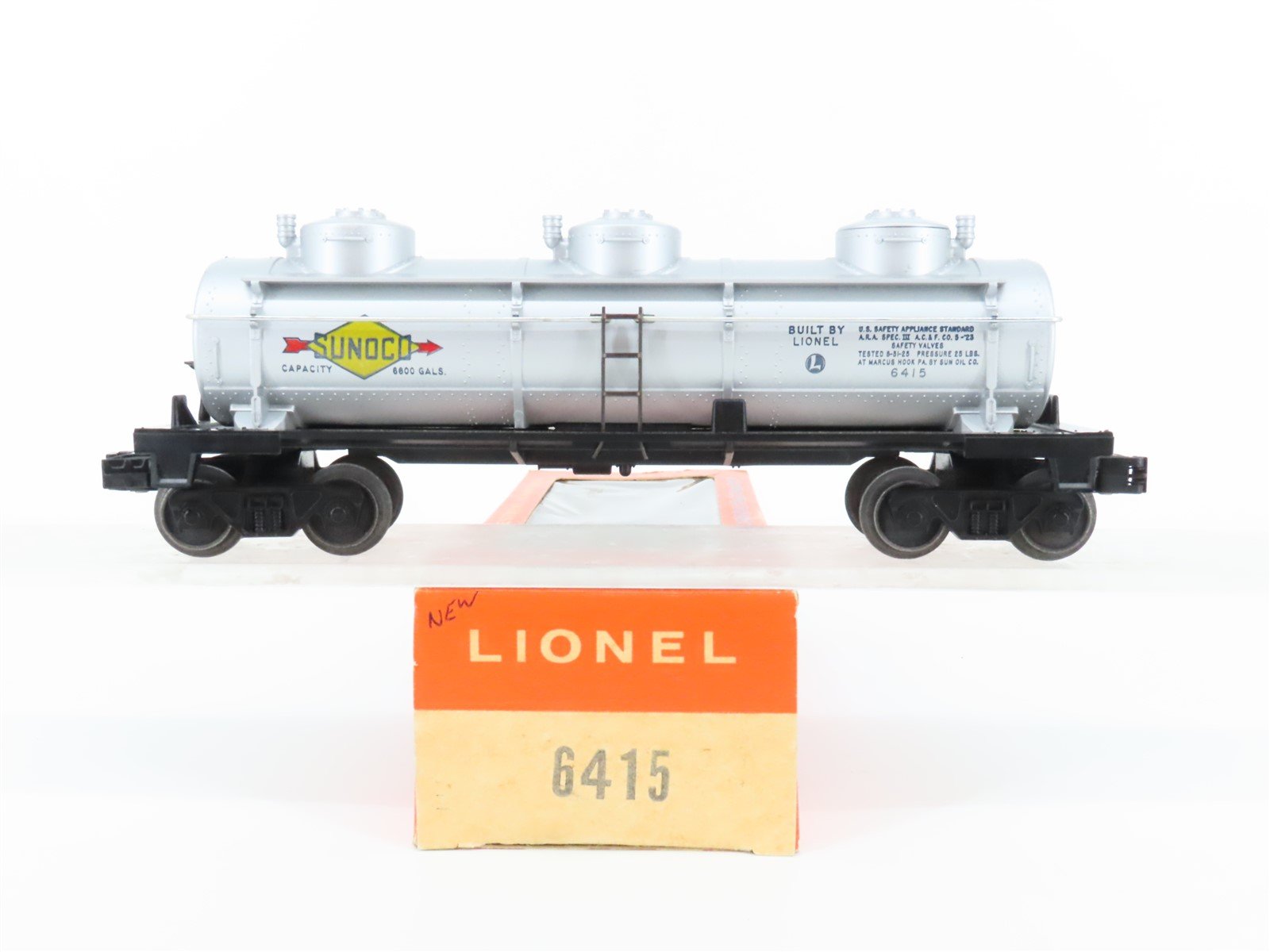 O Gauge 3-Rail Lionel 6415 Sunoco 3 Dome Tank Car #6415