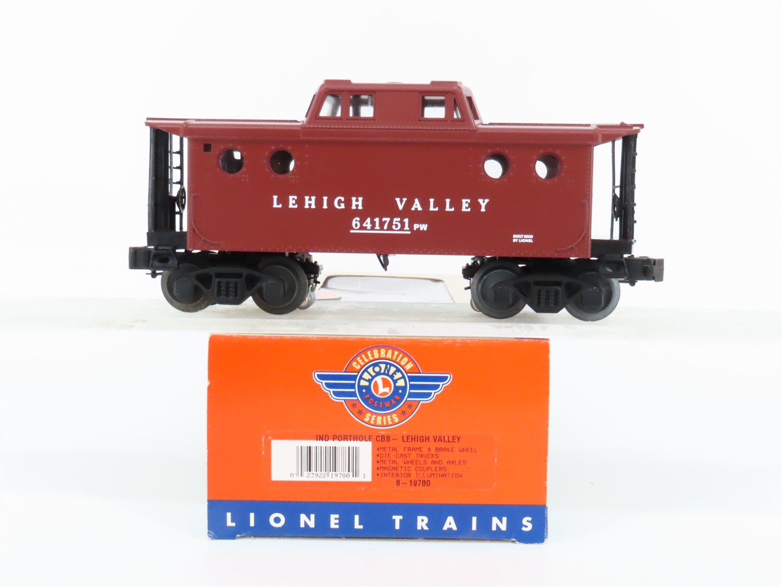 O Gauge 3-Rail Lionel Postwar #6-19780 Lehigh Valley Lighted Caboose #641751