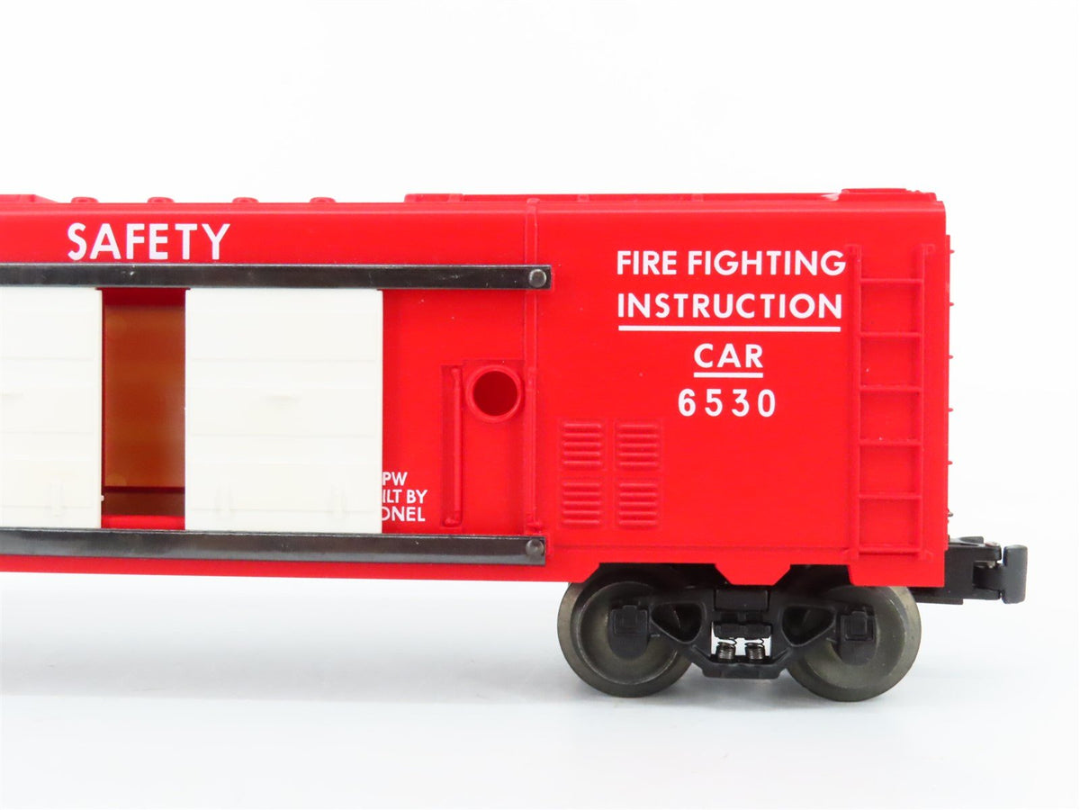 O Gauge 3-Rail Lionel Postwar Series 6-39210 Fire Fighting Instruction Car 6530