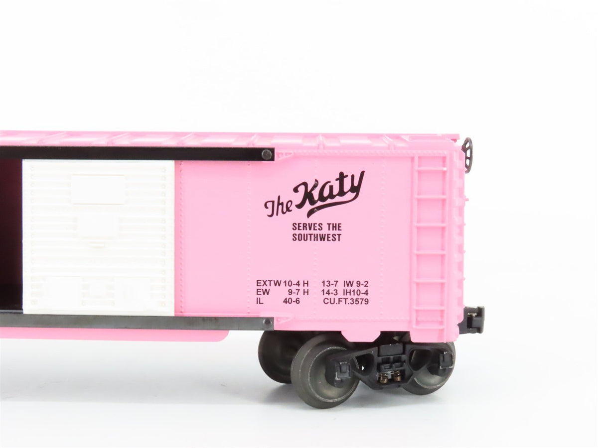 O Gauge 3-Rail Lionel RGS Trains LE MKT Katy Pink w/White Doors Boxcar 6464-350