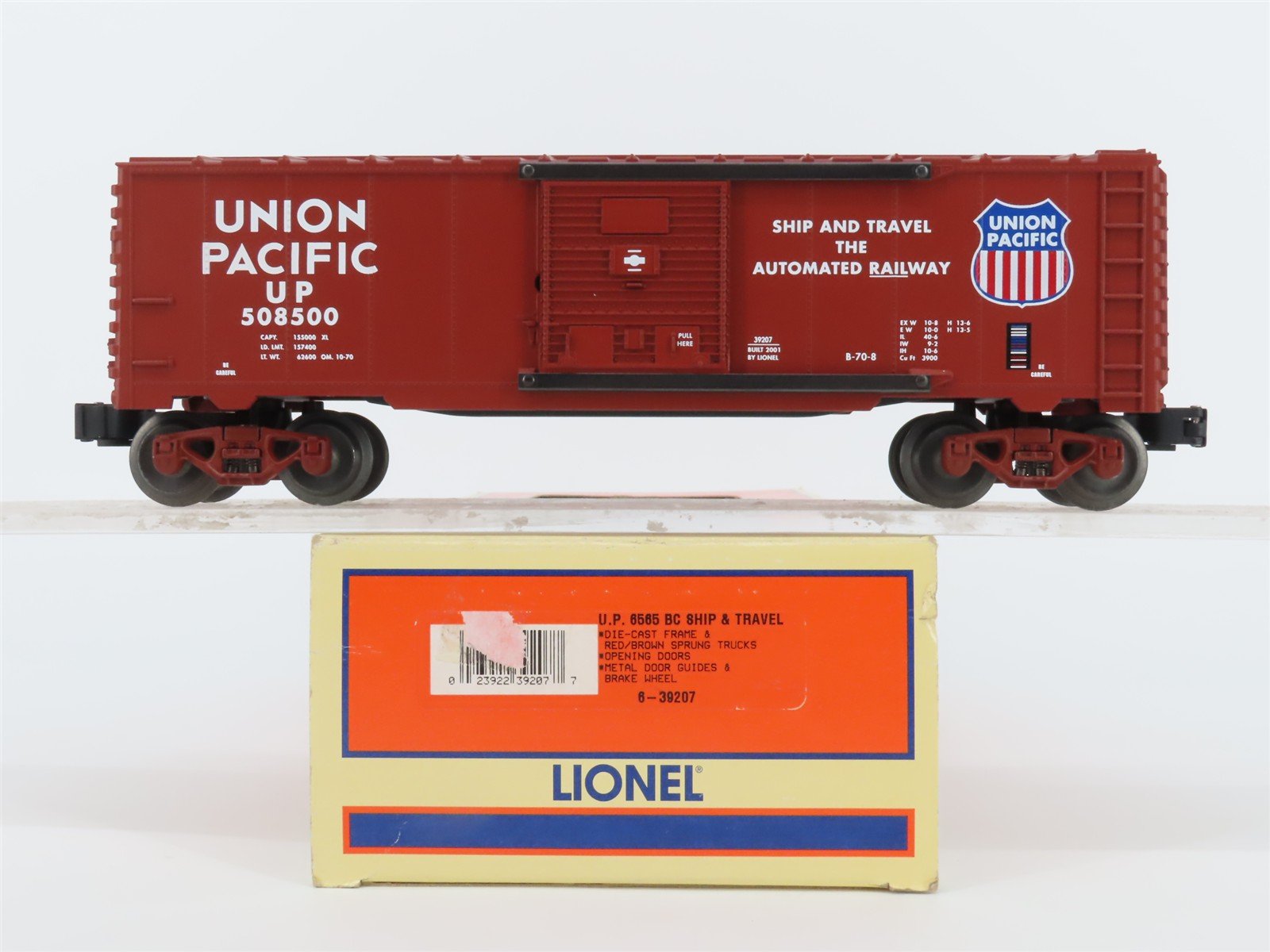 O Gauge 3-Rail Lionel 6-39207 UP Union Pacific "Ship and Travel" Boxcar #508500