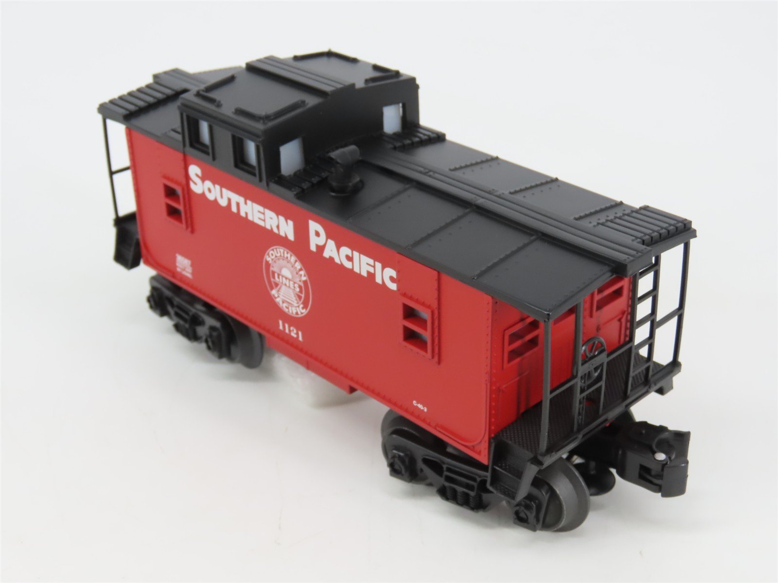 O Gauge 3-Rail Lionel 6-36587 SP Southern Pacific Square Window Caboose #1121