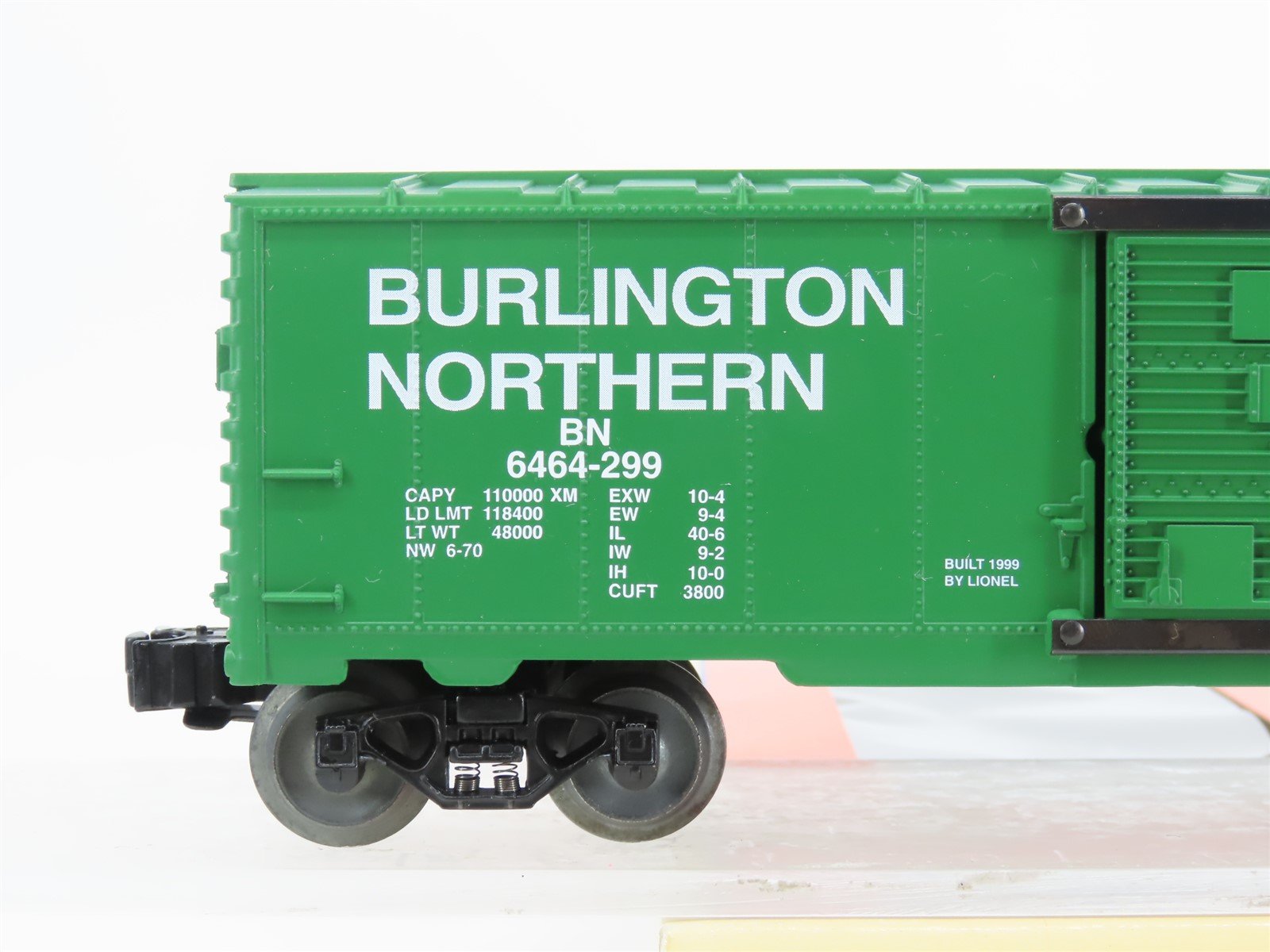 O Gauge 3-Rail Lionel 6-29251 BN Burlington Northern Box Car #6464-299