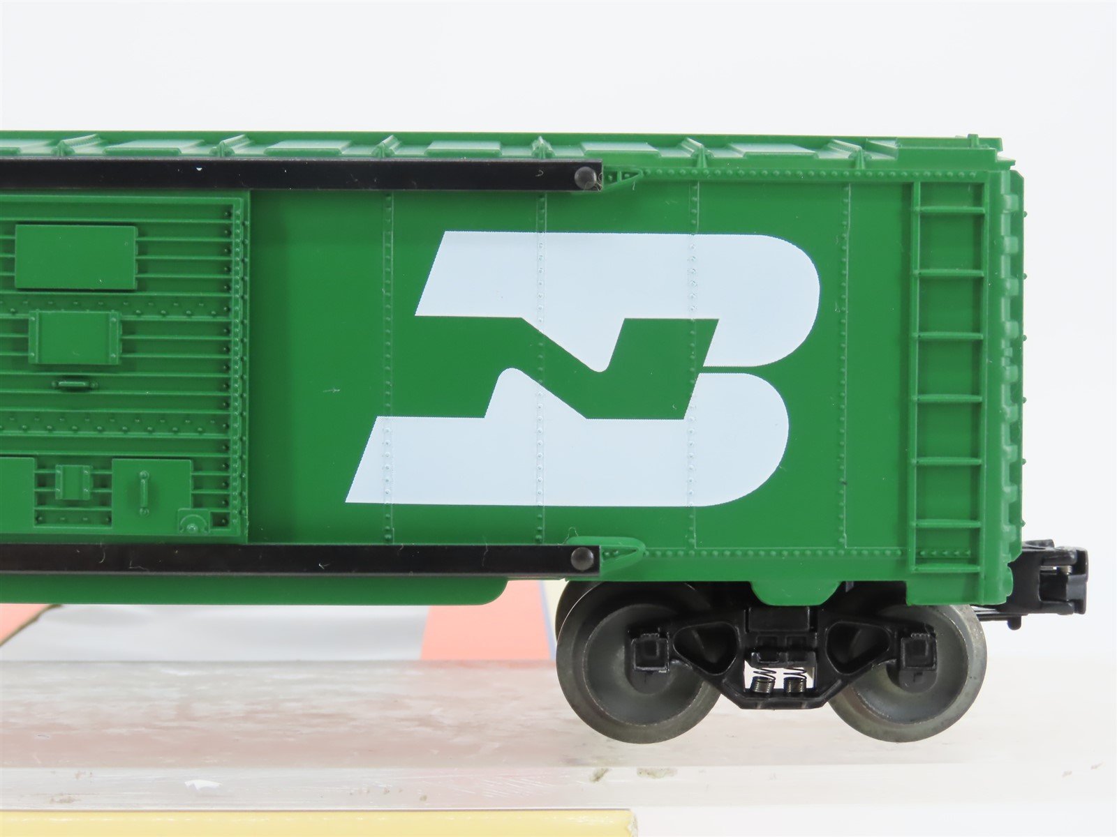 O Gauge 3-Rail Lionel 6-29251 BN Burlington Northern Box Car #6464-299