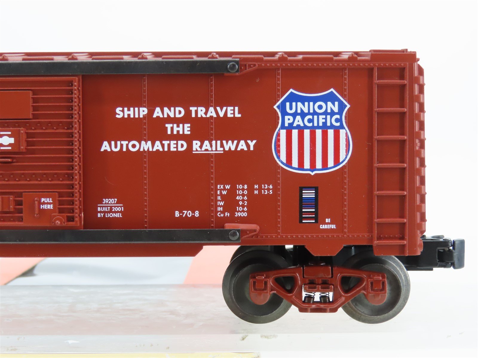 O Gauge 3-Rail Lionel 6-39207 UP 6565 Ship & Travel Box Car #508500
