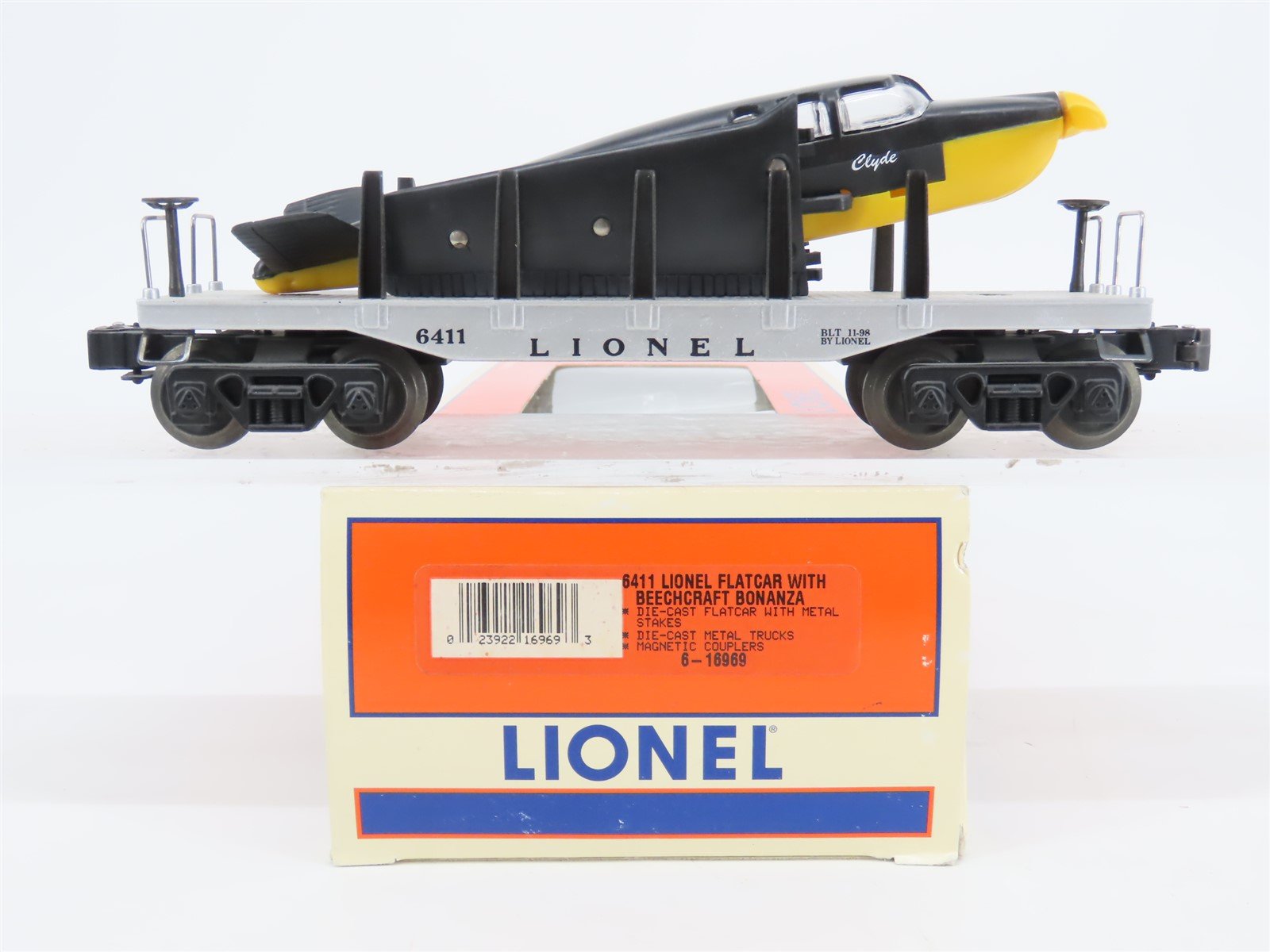 O Gauge 3-Rail Lionel 6-16969 Lionel Flat Car #6411 w/ Beechcraft Bonanza