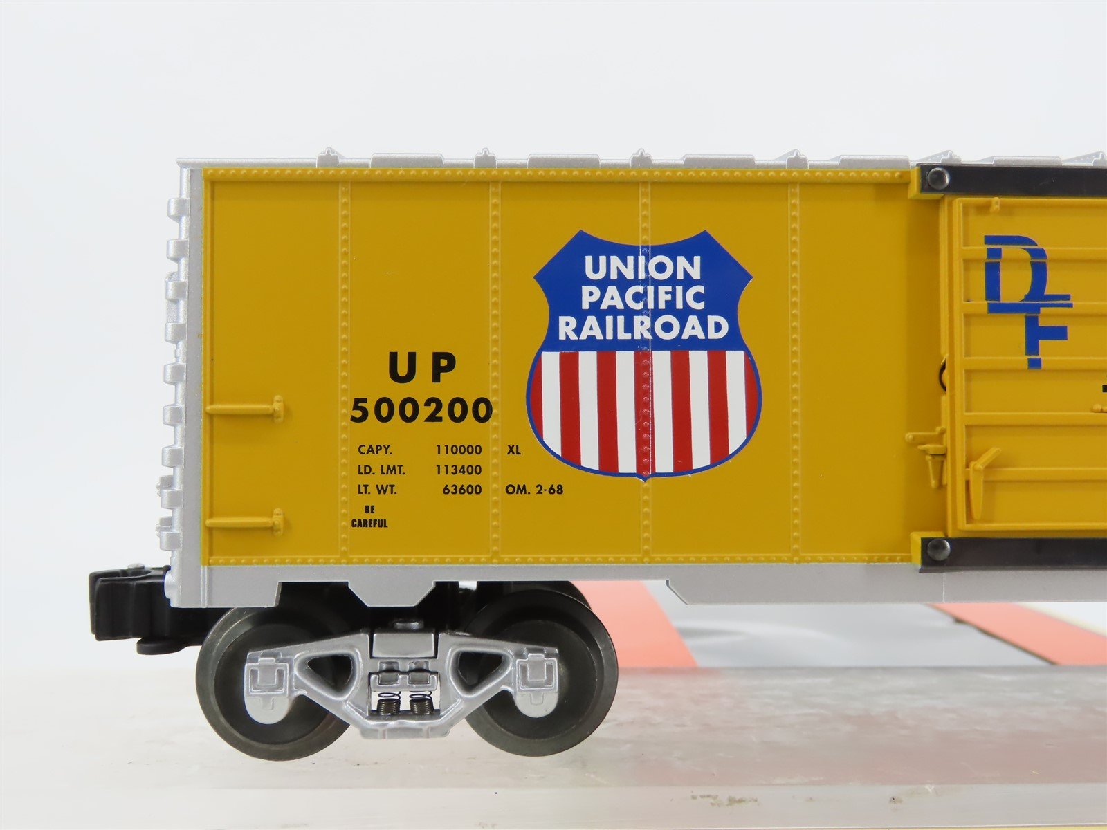 O Gauge 3-Rail Lionel 6-39209 UP Automated Rail Way 6565 Box Car #500200