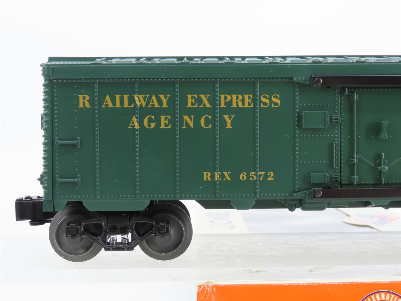 O Gauge 3-Rail Lionel 6-19567 REX Railway Express Agency Reefer #6572