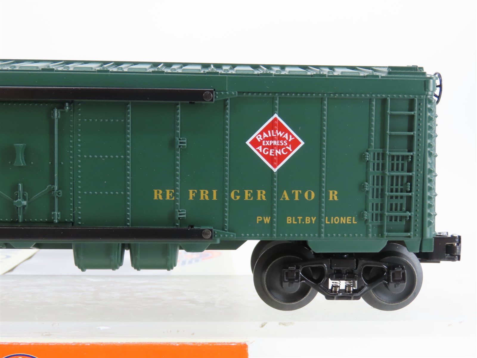 O Gauge 3-Rail Lionel 6-19567 REX Railway Express Agency Reefer #6572