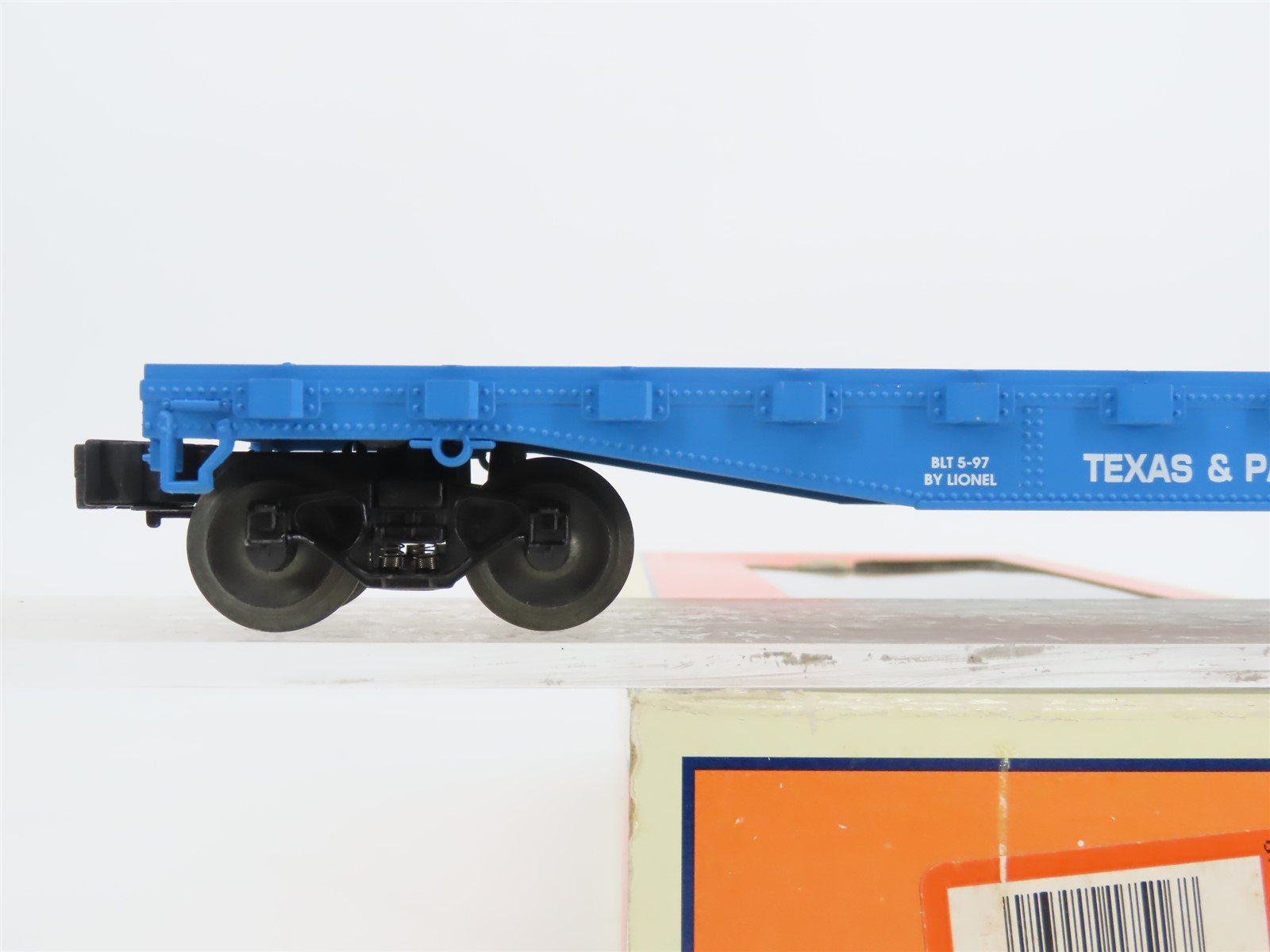 O Gauge 3-Rail Lionel 6-17516 T&P Texas & Pacific Flat Car #9823 w/ Aircraft