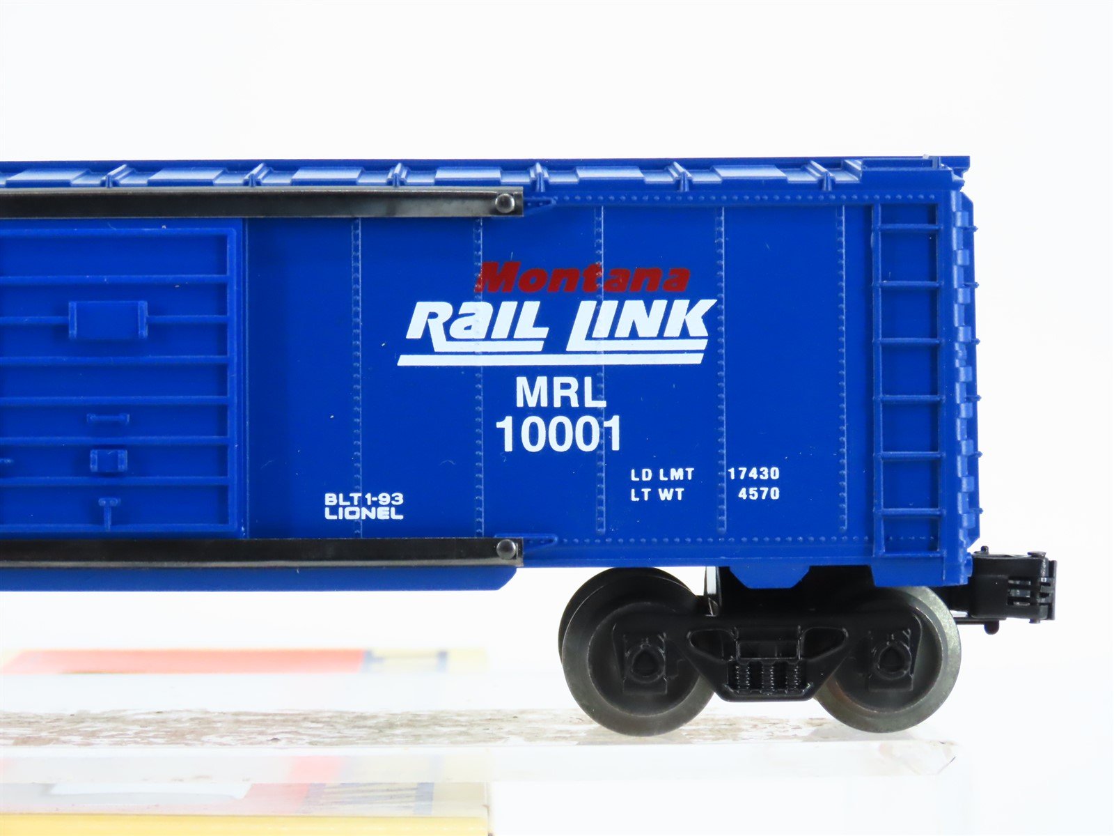 O Gauge 3-Rail Lionel 6-19251 MRL Montana Rail Link Double Door Boxcar #10001