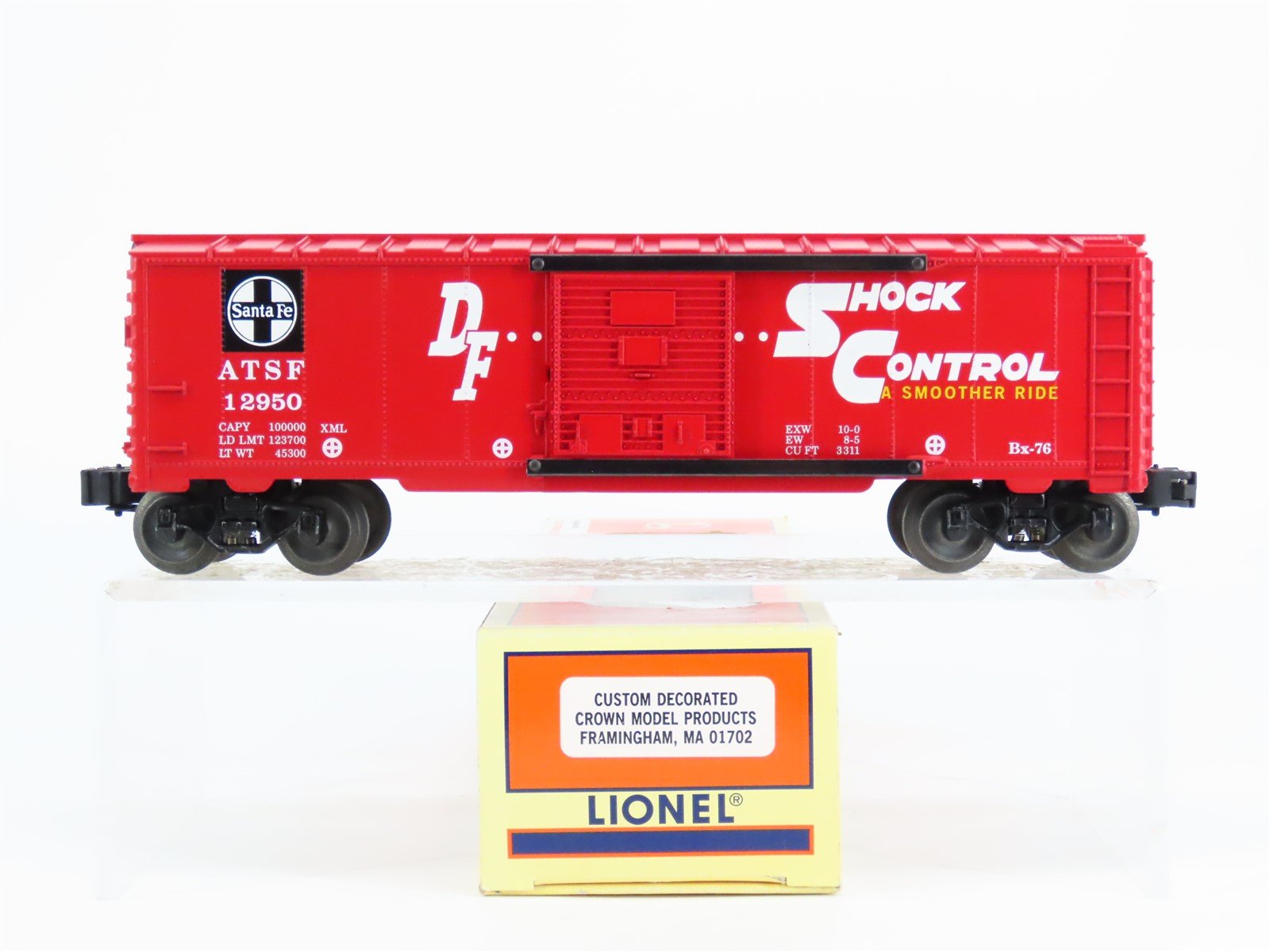 O Gauge 3-Rail Lionel ATSF Santa Fe "Shock Control" Boxcar #12950 Pro Custom