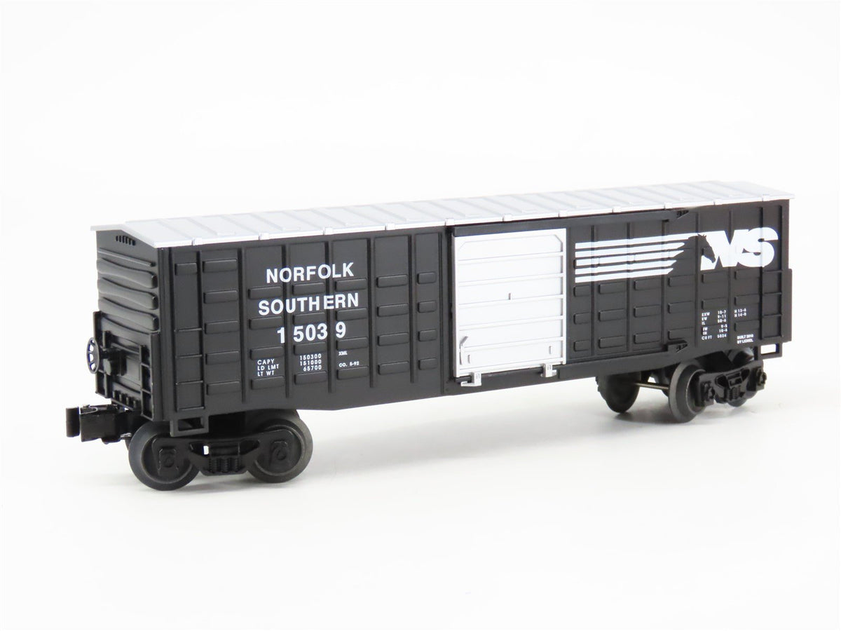O Gauge 3-Rail Lionel 6-15039 NS Norfolk Southern Waffle-Side Boxcar #15039