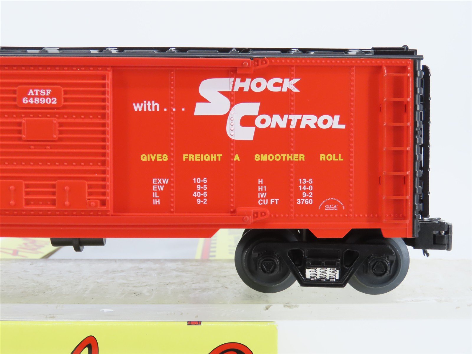 O Gauge 3-Rail Aristocraft 96414B ATSF Santa Fe Box Car w/Brakeman #648902