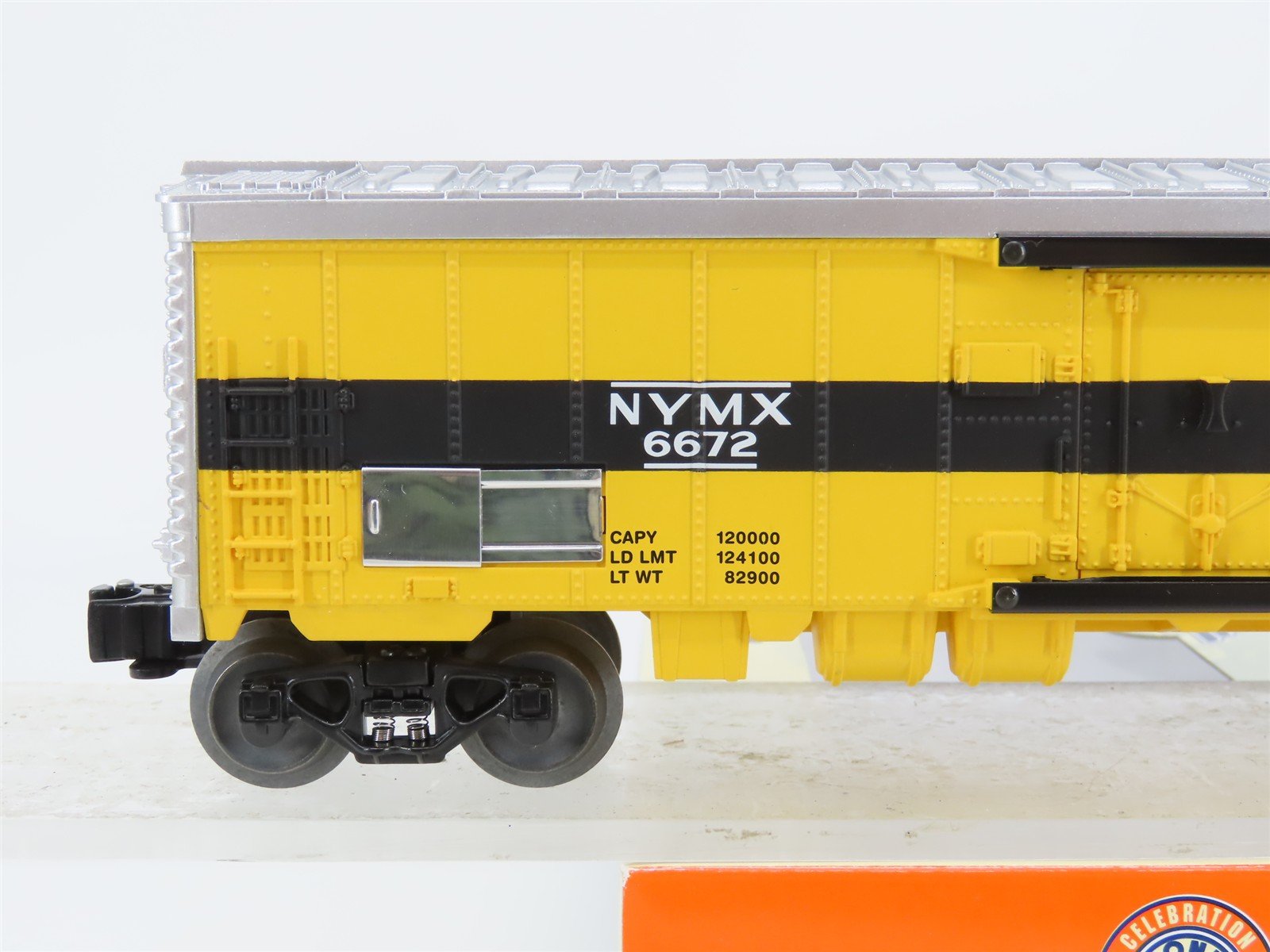 O Gauge 3-Rail Lionel Archive Collection 6-19572 NYMX NYC Mechanical Reefer 6672