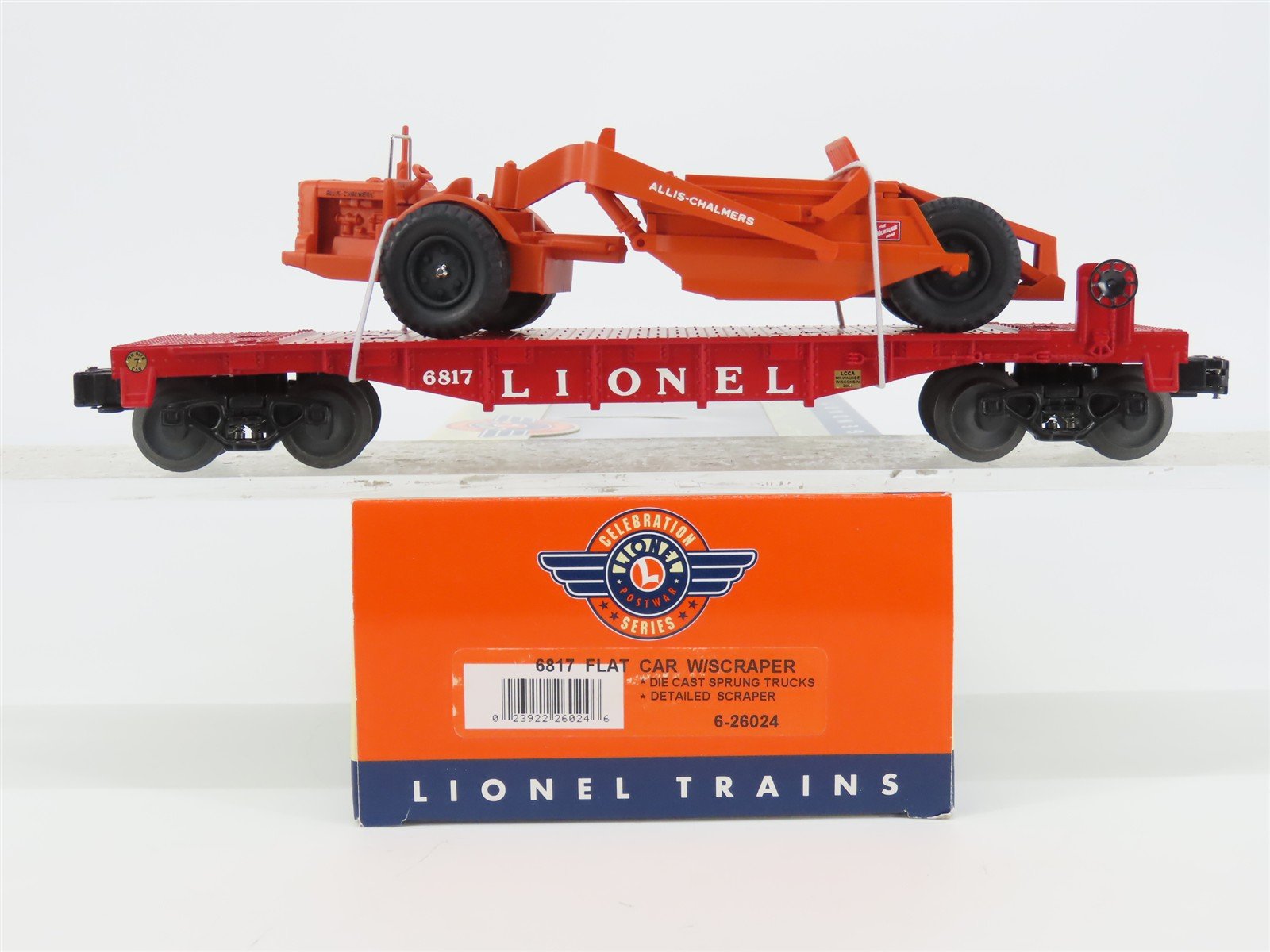 O Gauge 3-Rail Lionel 6-26024 Post War Flat Car w/ MILW Allis-Chalmers Scraper