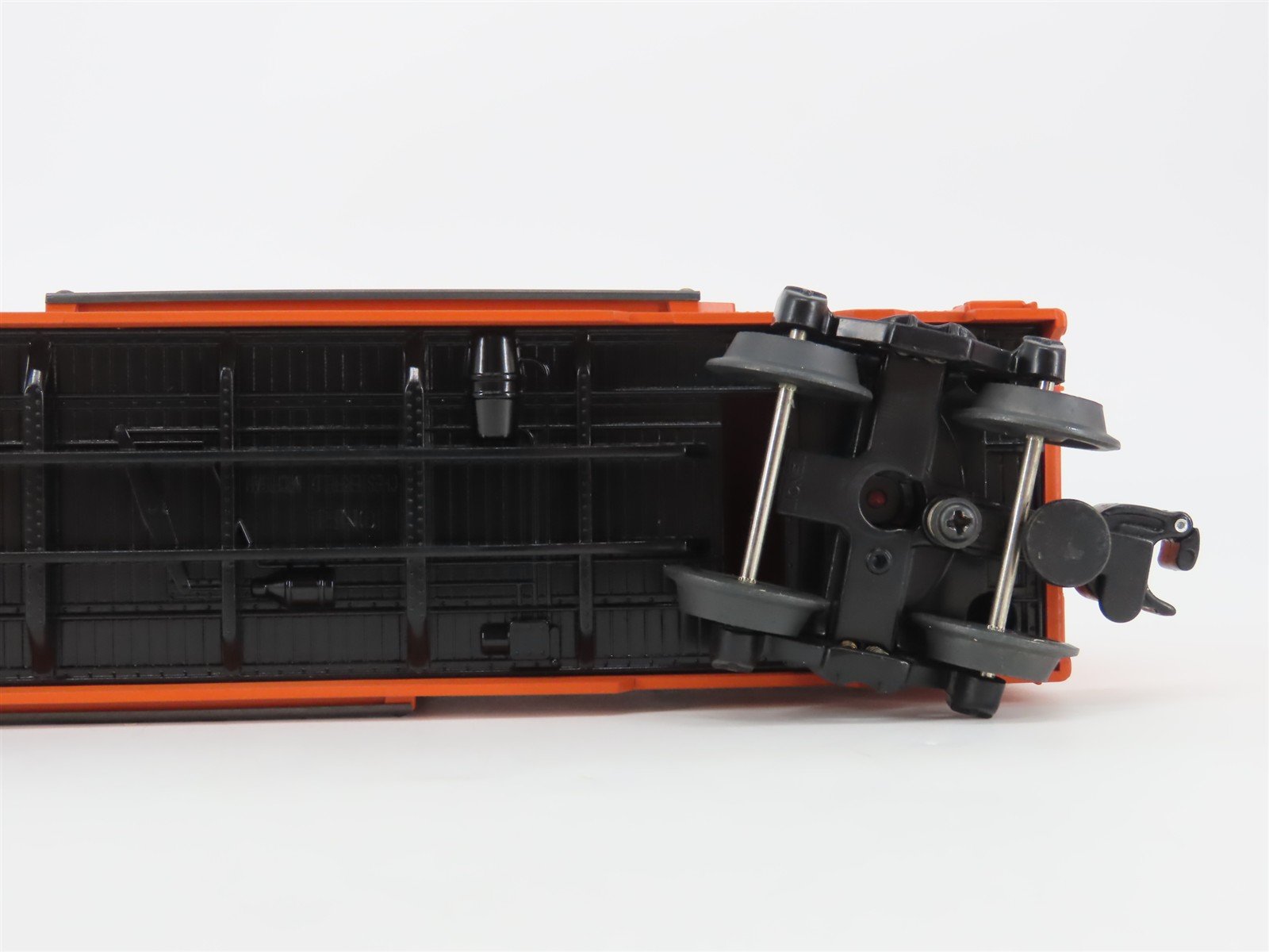 O Gauge 3-Rail Lionel 6-39220 B&LE Bessemer & Lake Erie Box Car #82101