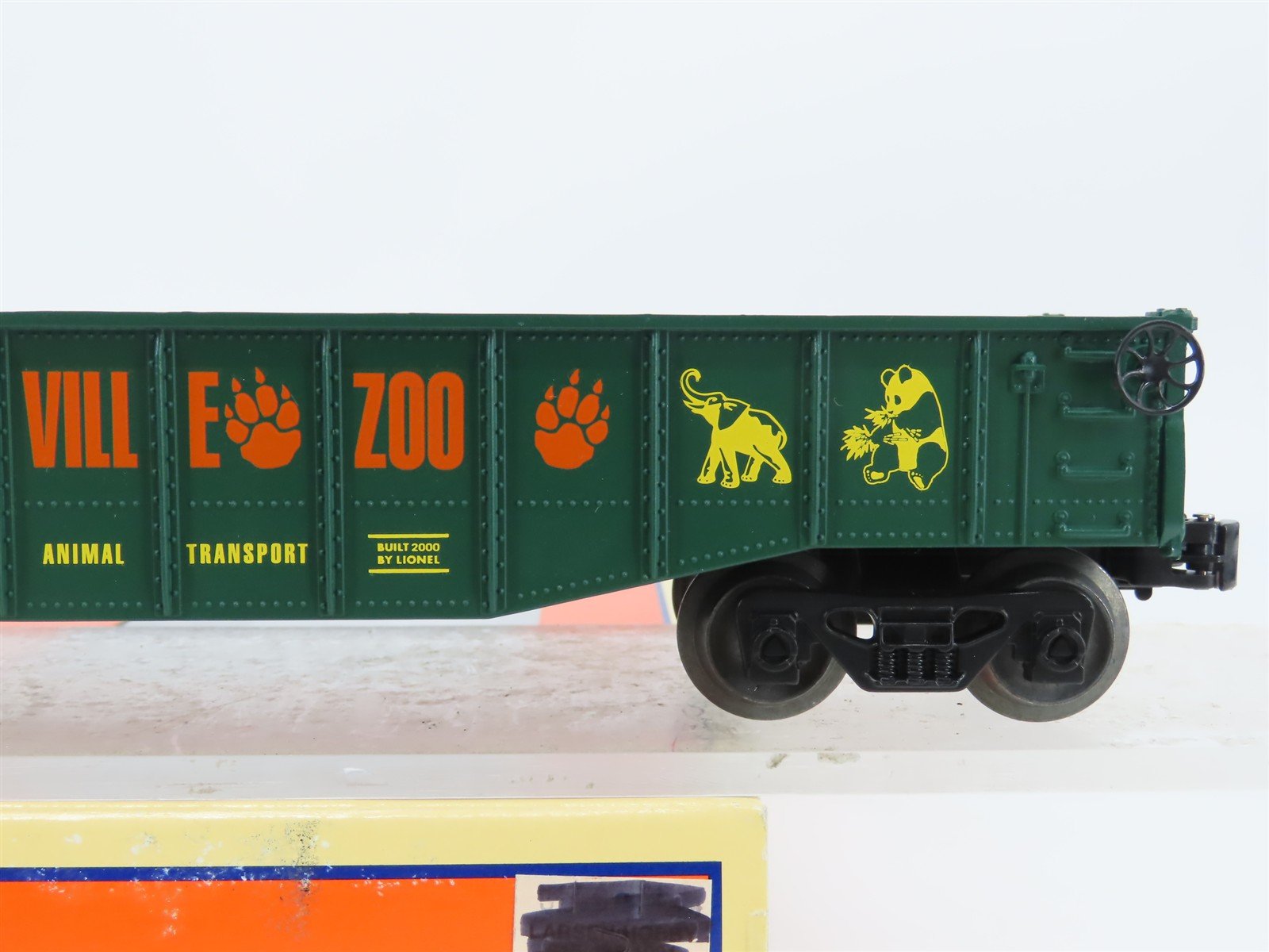 O Gauge 3-Rail Lionel 6-19476 Lionelville Zoo Animal Transport Gondola w/Animals