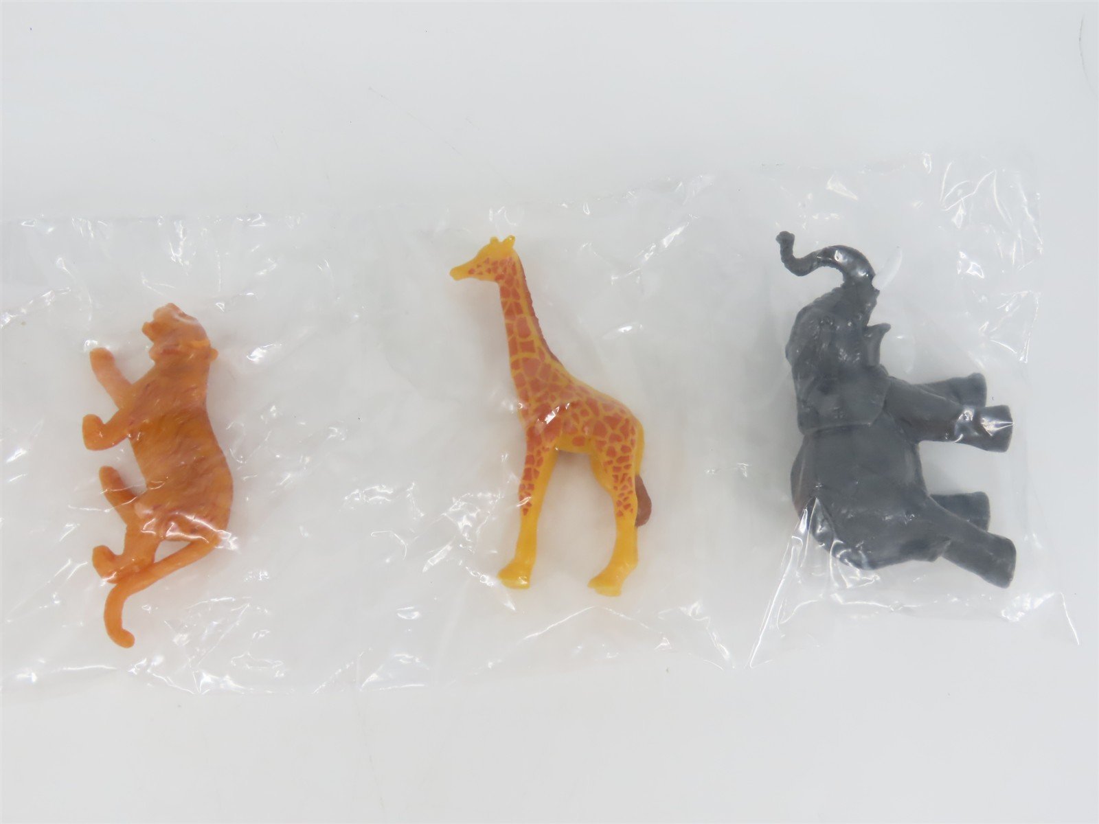 O Gauge 3-Rail Lionel 6-19476 Lionelville Zoo Animal Transport Gondola w/Animals