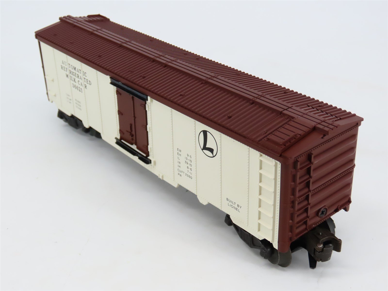 O Gauge 3-Rail Lionel Postwar 6-19554 Operating Milk Car #36621 w/ Platform