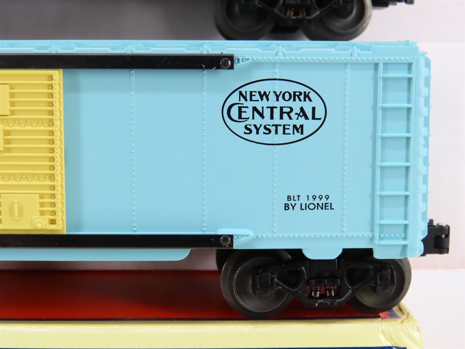 O Gauge 3-Rail Lionel 6-29267 M&StL/NYC/MKT 6464 Series VIII Box Car 3-Pack