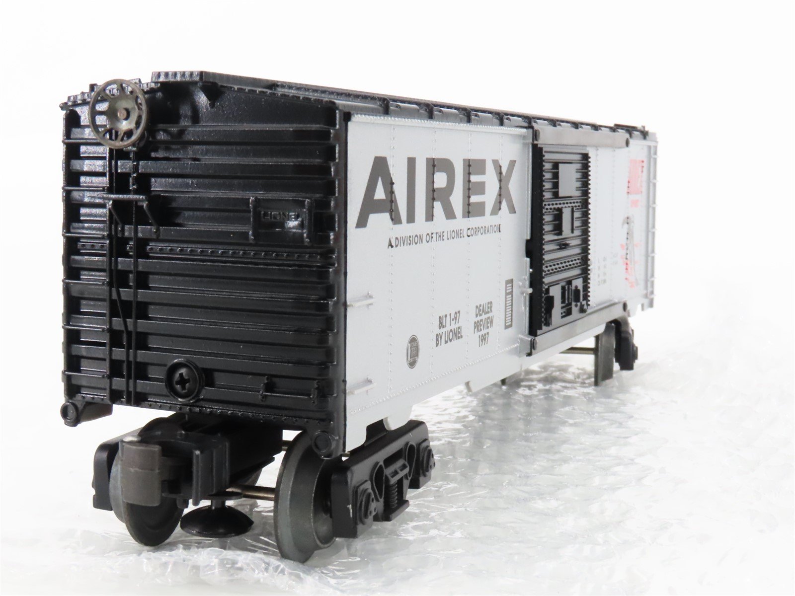O Gauge 3-Rail Lionel 6-29217 Toy Fair 1997 Airex Sport Single Door Box Car