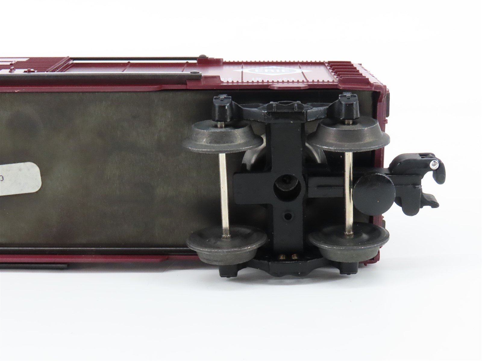 O Gauge 3-Rail Lionel 6-19283 ERIE Railroad Single Door Box Car #6464-296