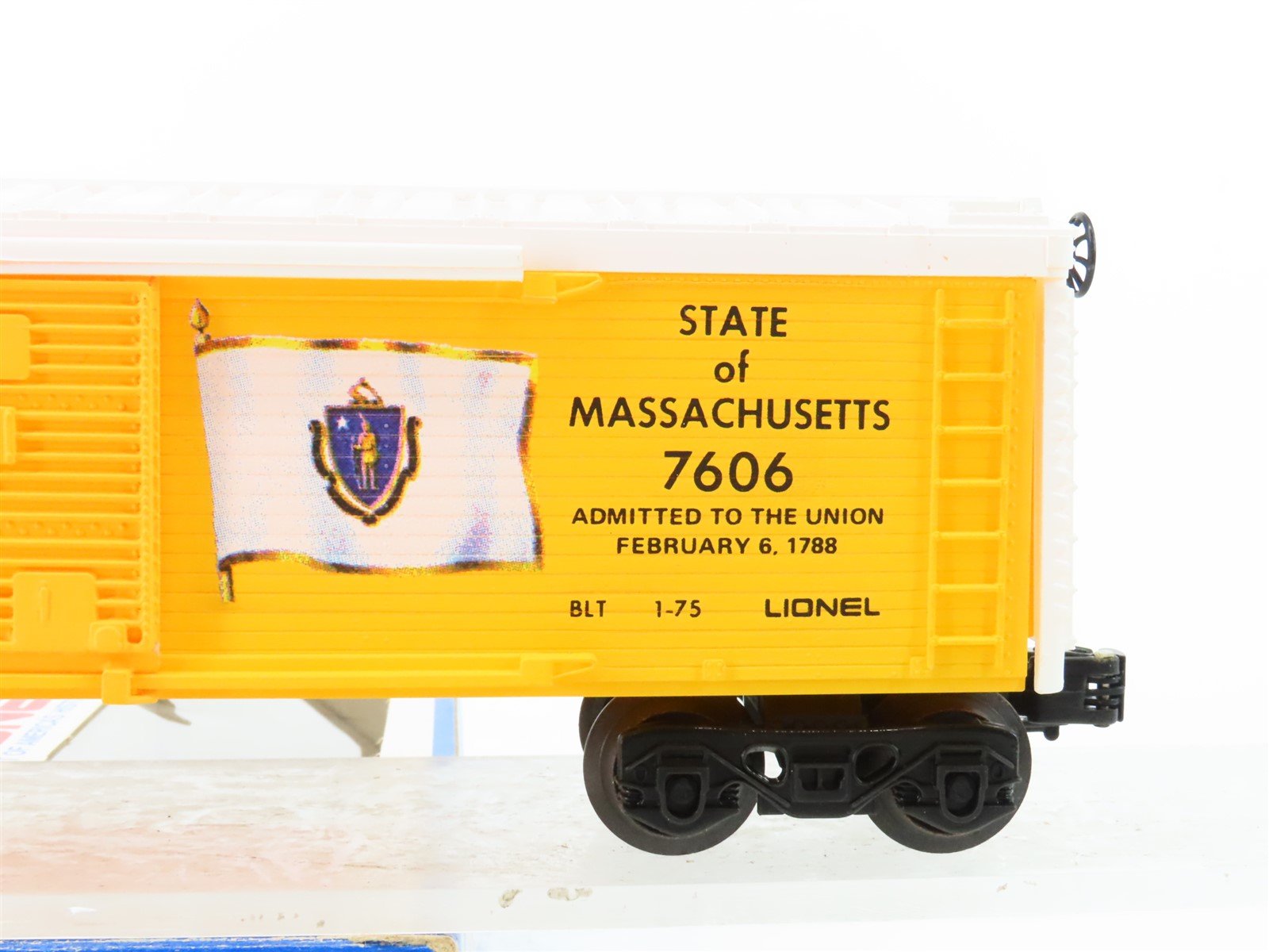O Gauge 3-Rail Lionel 6-7606 State of Massachusetts Single Door Box Car #7606