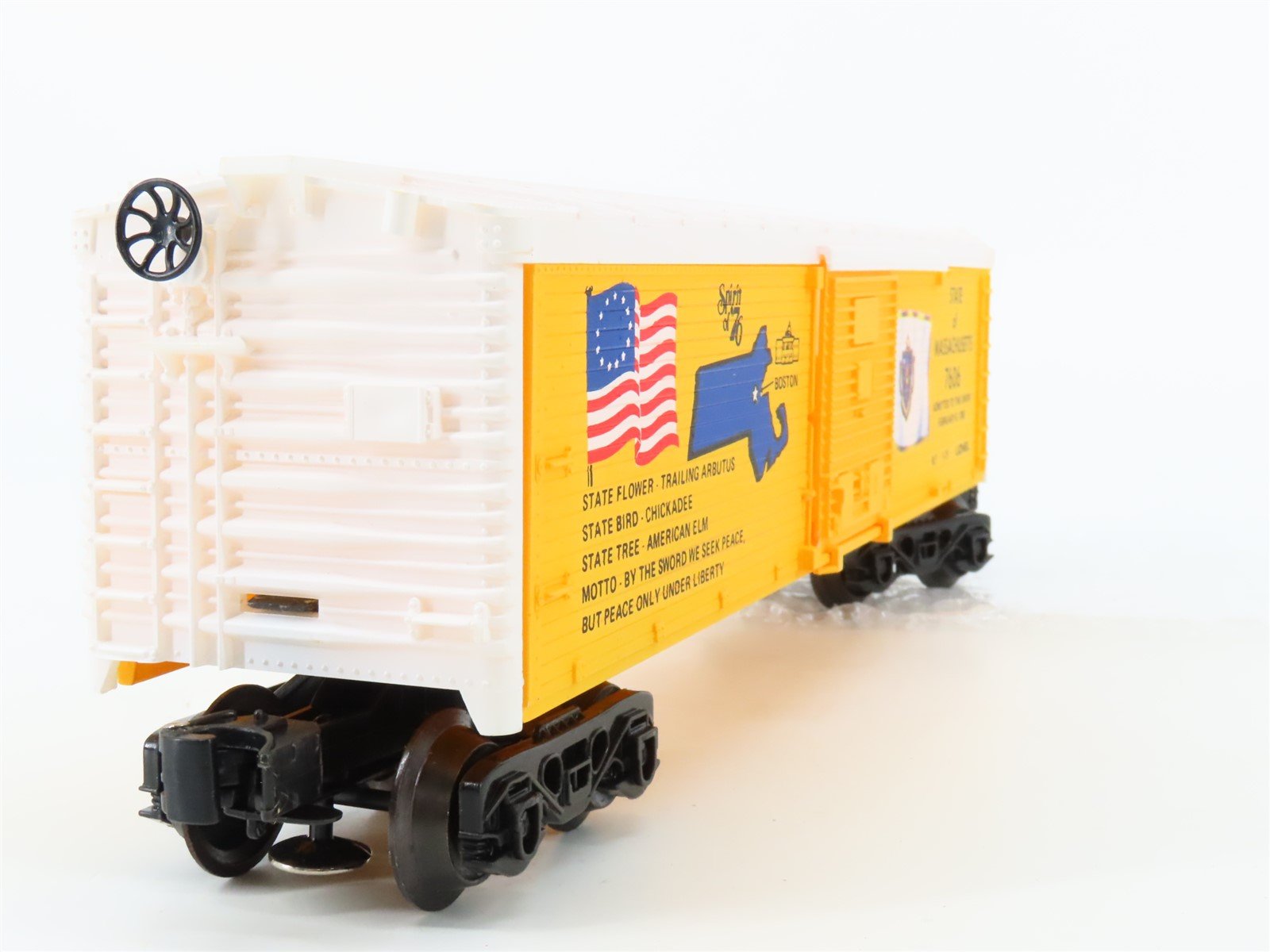 O Gauge 3-Rail Lionel 6-7606 State of Massachusetts Single Door Box Car #7606