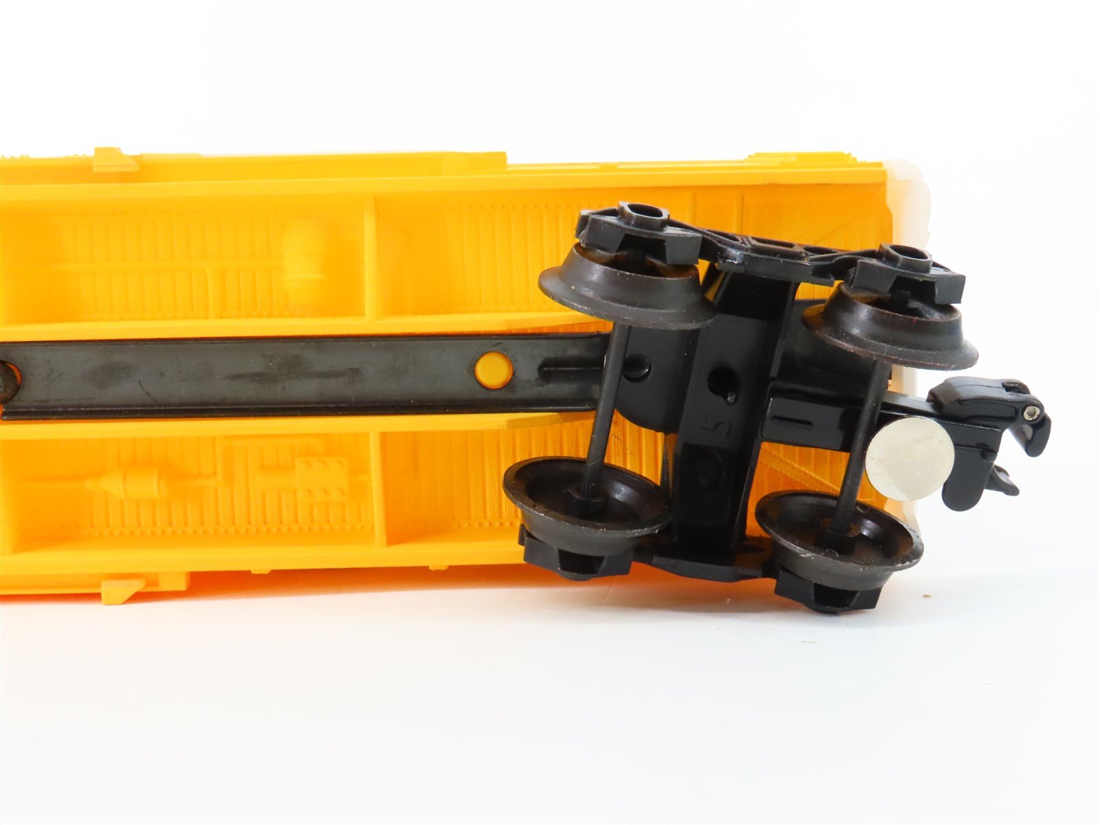 O Gauge 3-Rail Lionel 6-7606 State of Massachusetts Single Door Box Car #7606