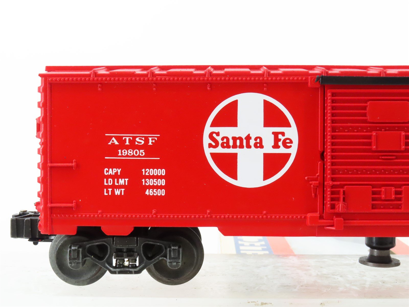O Gauge 3-Rail Lionel 6-19805 ATSF Santa Fe Railroad Operating Box Car #19805