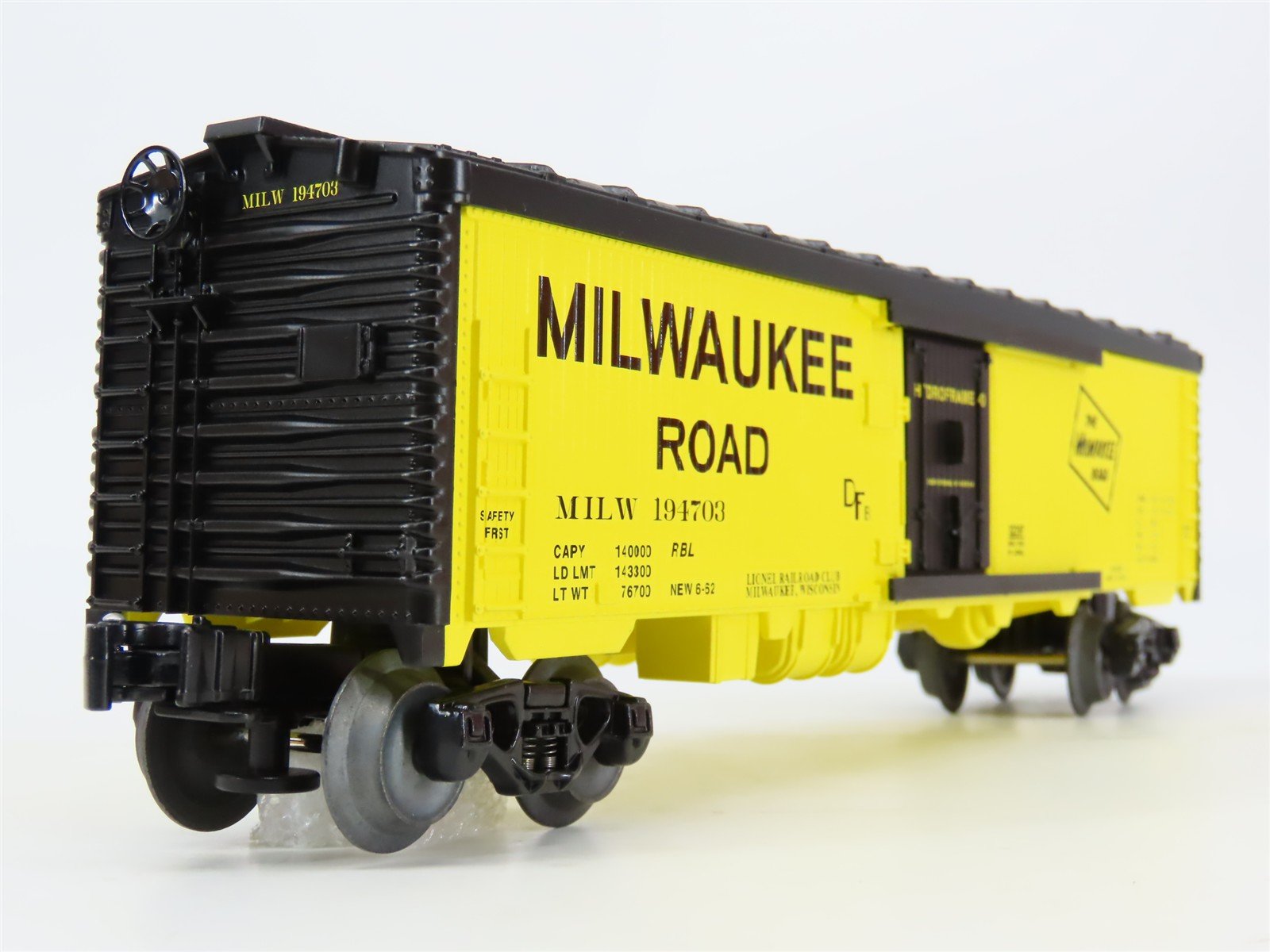 O Gauge 3-Rail Lionel 6-52297 MILW Milwaukee Lionel Railroad Club Reefer 194703
