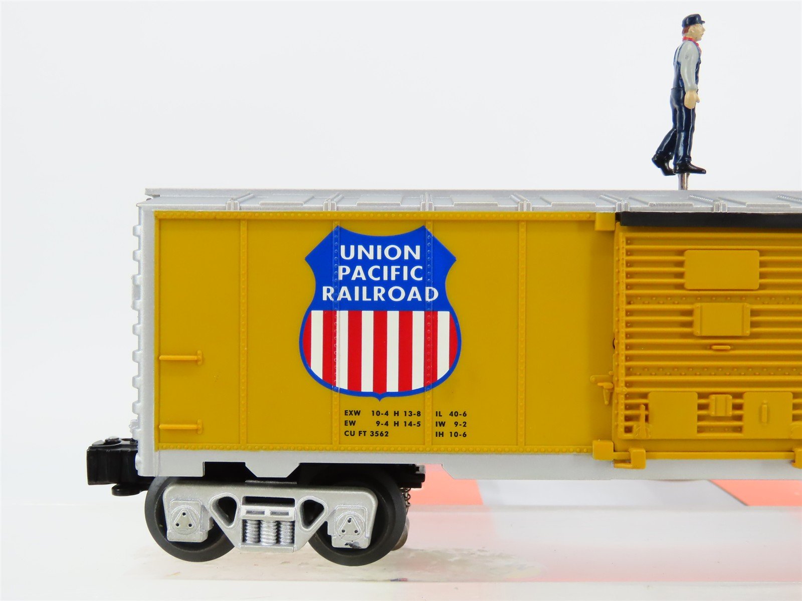 O Gauge 3-Rail Lionel 6-26854 UP Union Pacific Walking Brakeman Boxcar #26854