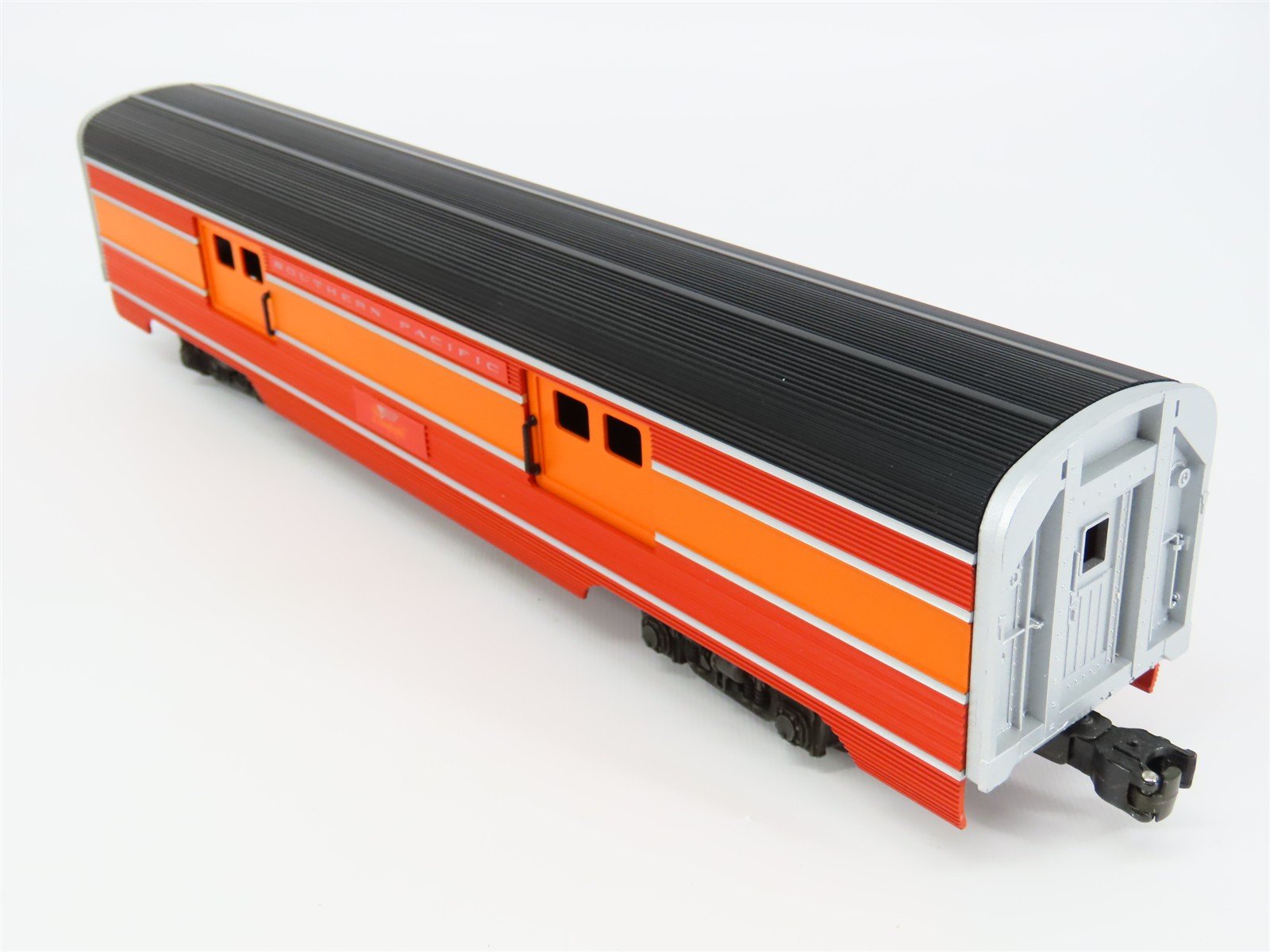 O Gauge 3-Rail Lionel 6-9589 SP Southern Pacific Daylight Baggage Passenger Car