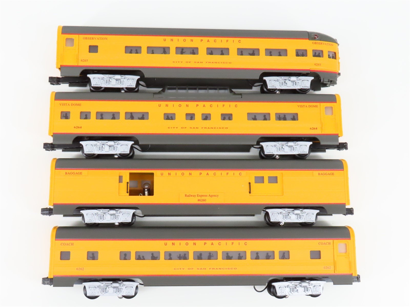 O Gauge 3-Rail Williams 43069 UP Union Pacific 60' Aluminum Passenger 4-Car Set