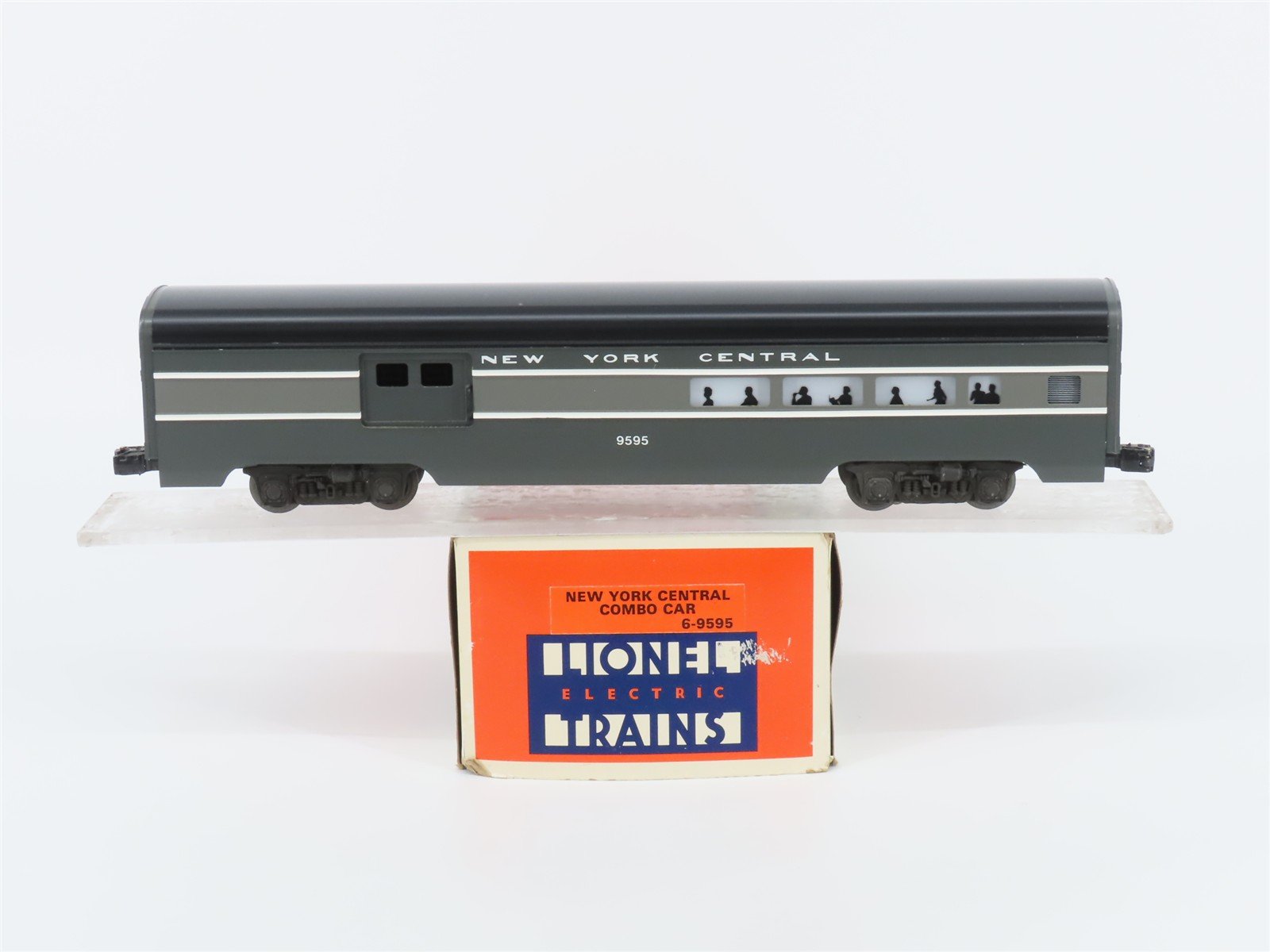 O Gauge 3-Rail Lionel 6-9595 NYC New York Central Combination Passenger #9595