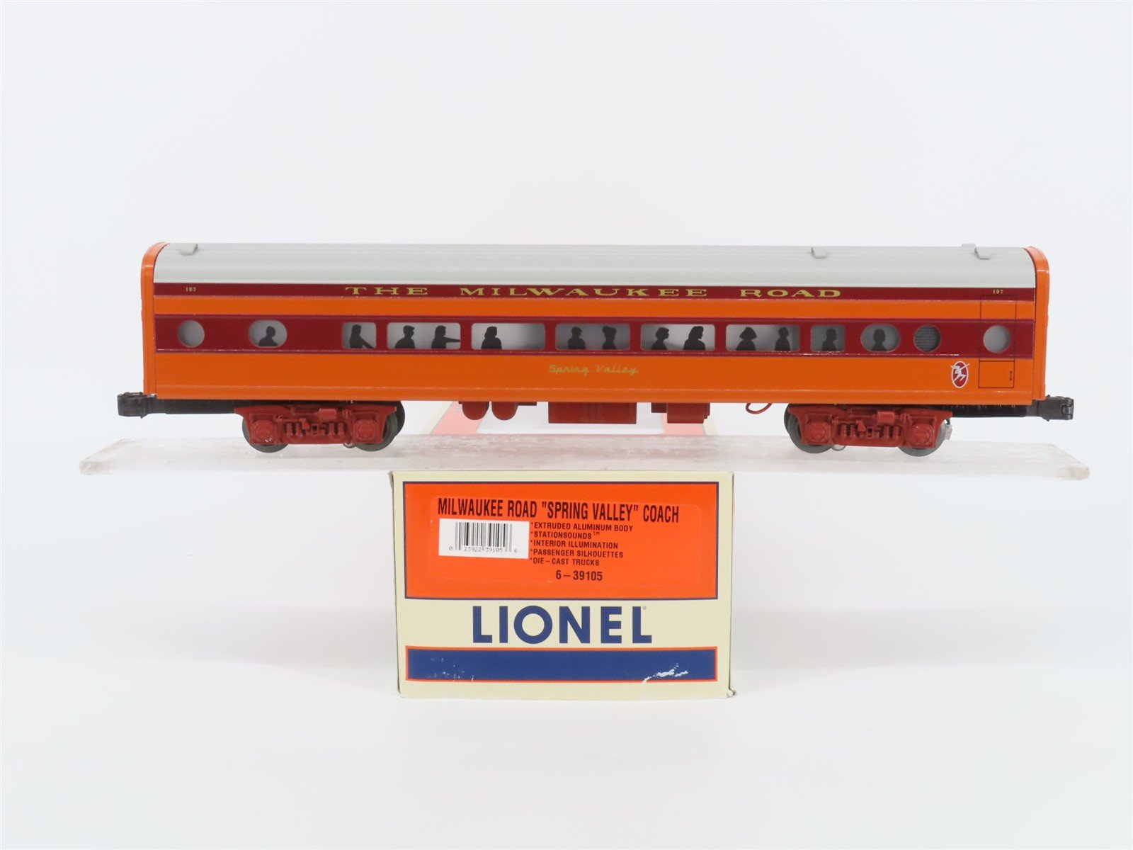 O Gauge 3-Rail Lionel 6-39105 MILW Hiawatha Coach Passenger #197 w/ Sound