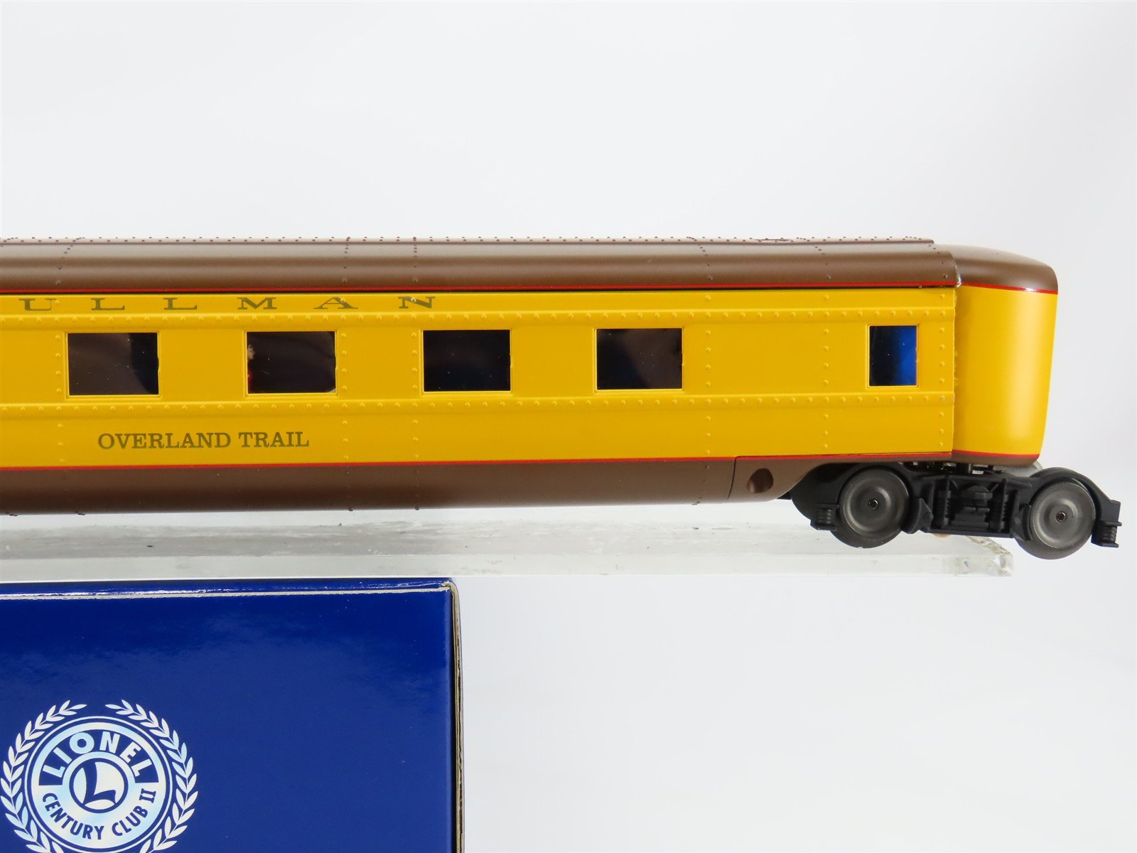 O Gauge 3-Rail Lionel 6-51249 UP Century Club II Overland Trail Sleeper Car