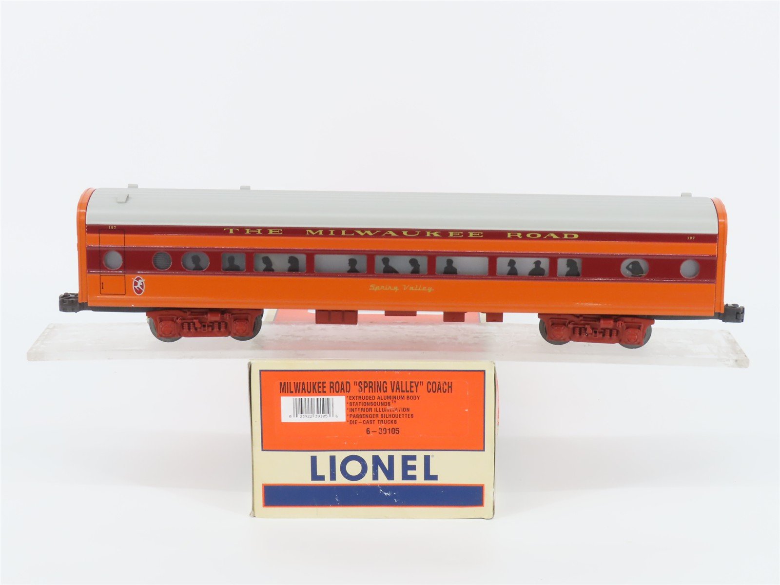 O Gauge 3-Rail Lionel 6-39105 MILW Hiawatha Coach Passenger #197 w/ Sound