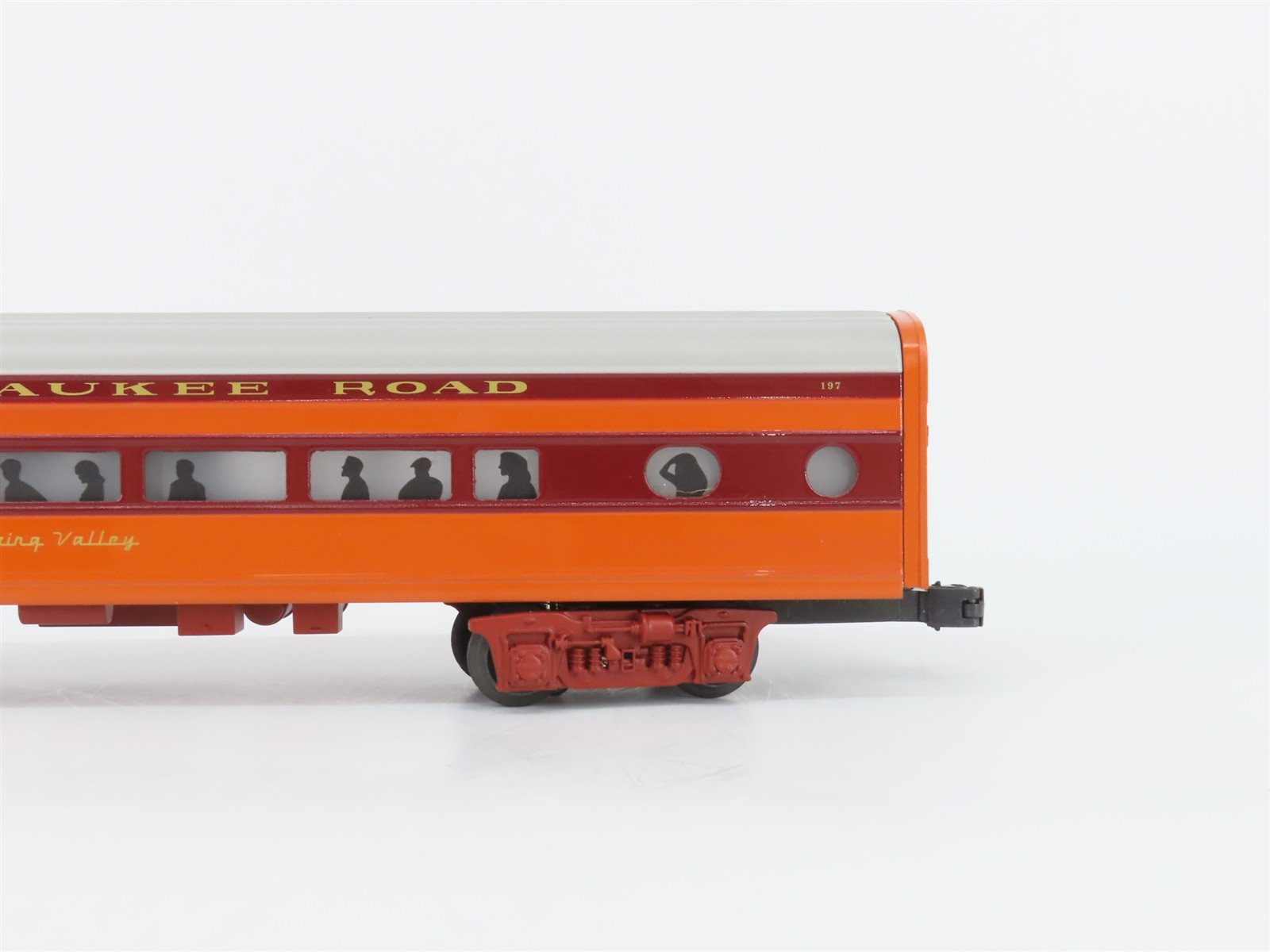 O Gauge 3-Rail Lionel 6-39105 MILW Hiawatha Coach Passenger #197 w/ Sound
